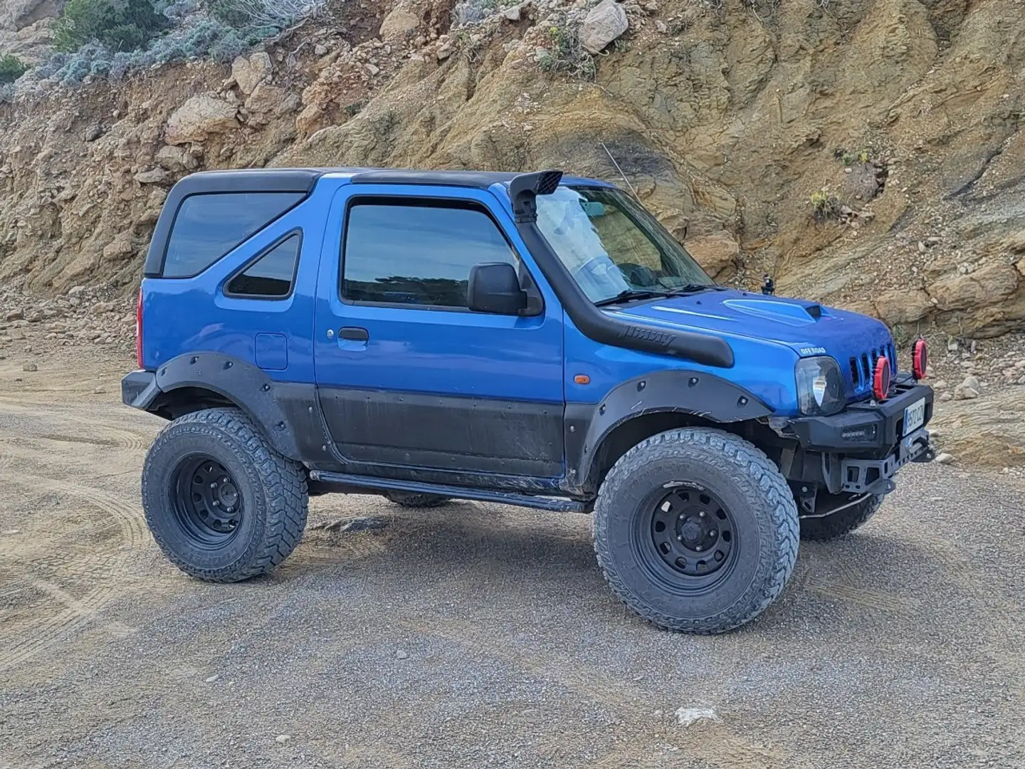 Suzuki Jimny 1.5D JLX SUPERLUJO S/TOP - 2