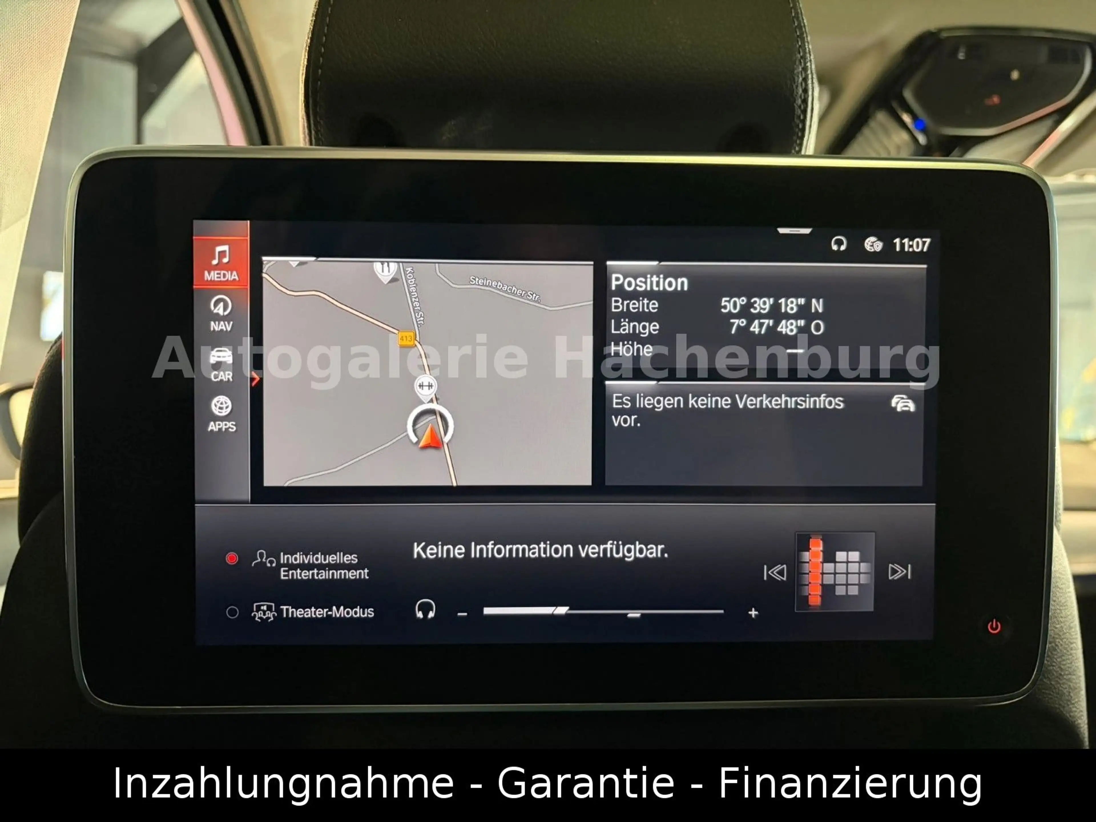 BMW 530 i xDrive Touring Individual/nahe VOLL/GARANT — photo 11
