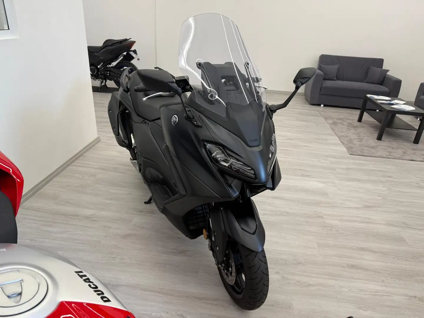 Yamaha TMAX 560 sport Negru - 1