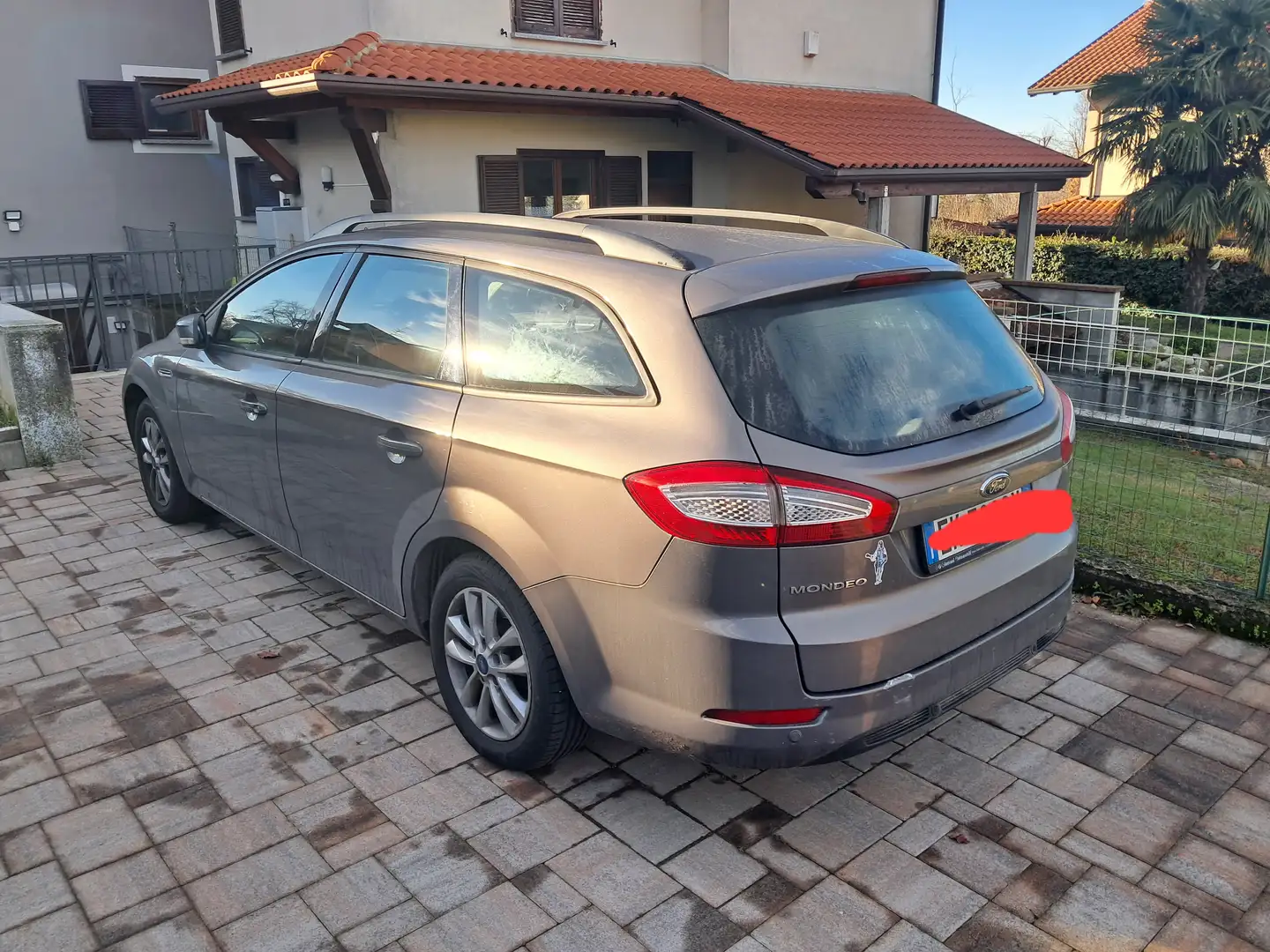 Ford Mondeo Mondeo SW 1.6 tdci   115cv Argento - 2