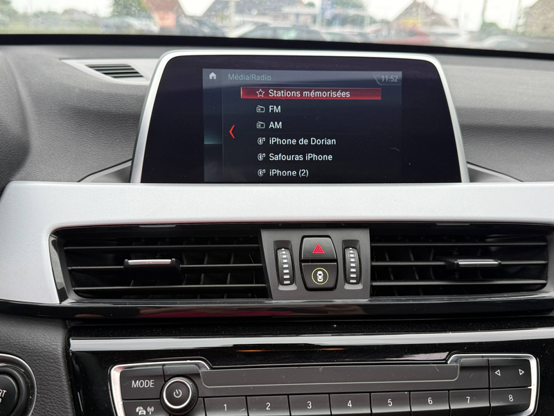 BMW X1 X1 1.5 dA sDrive16 AdBlue (EU6d-TEMP)/Capteurs avant et arrière/Toit ouvrant panoramique/Système de navigation — photo 14