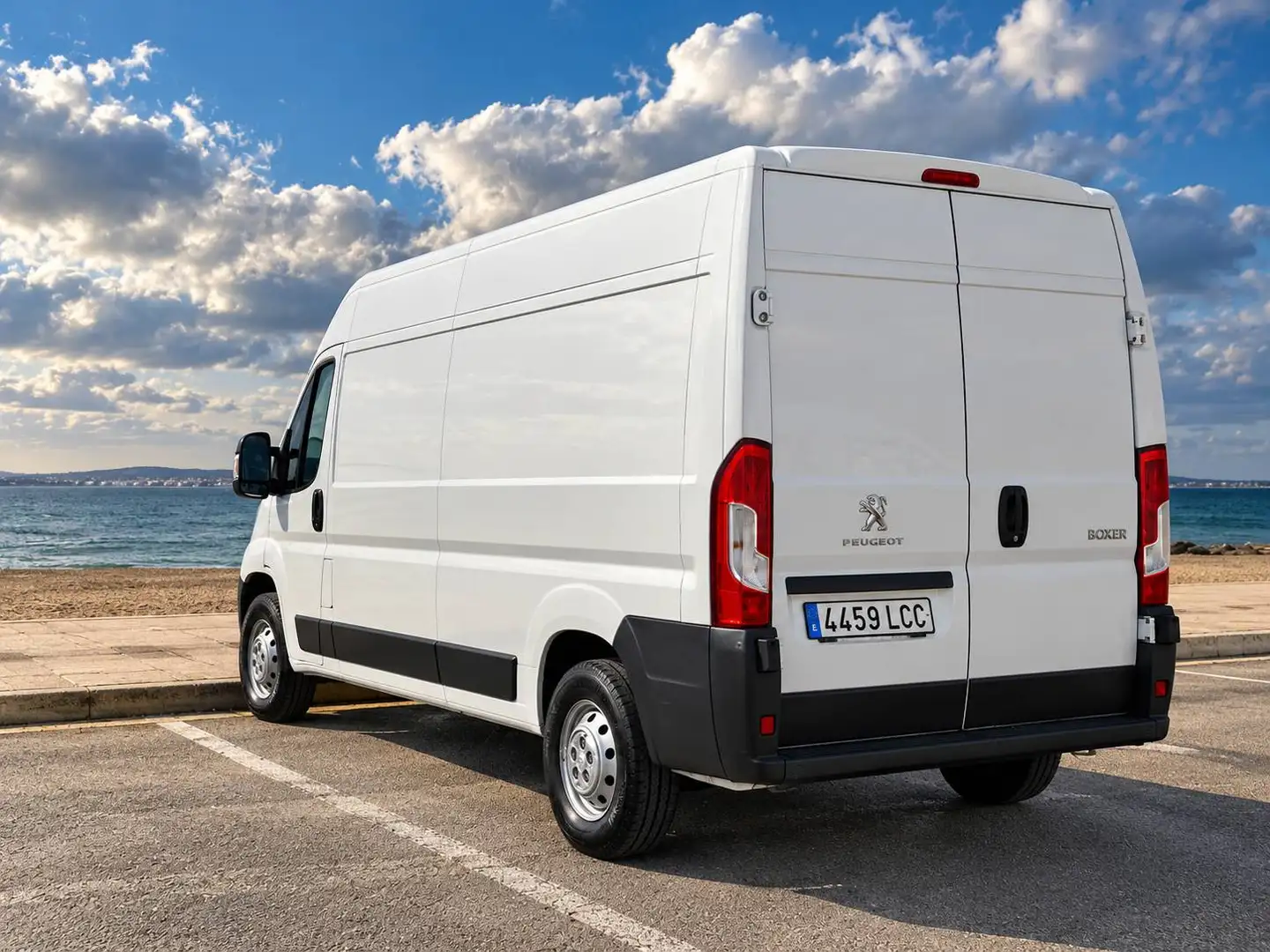 Peugeot Boxer Boxer Furgón 2.0BlueHDI 335 L3H2 Pack 130 Pack Blanco - 2