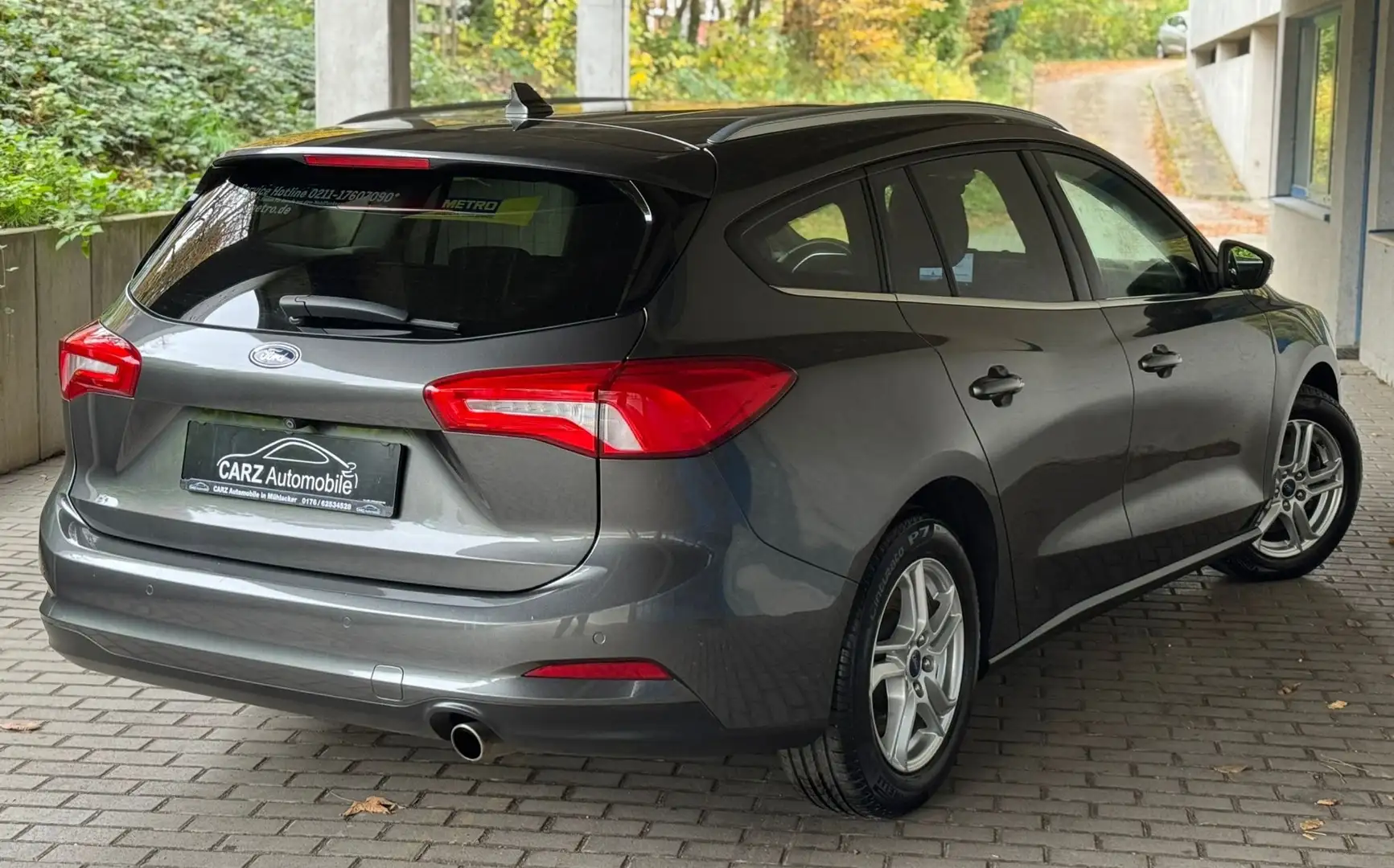 Ford Focus Cool ** 1. Hand ** Automatik ** Grau - 2