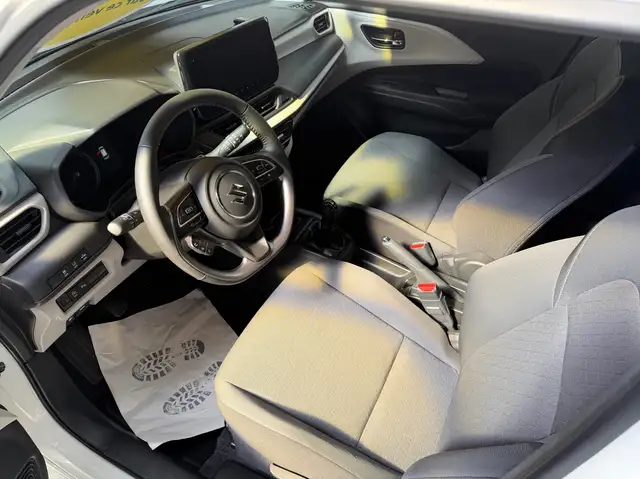 Suzuki Swift view 7