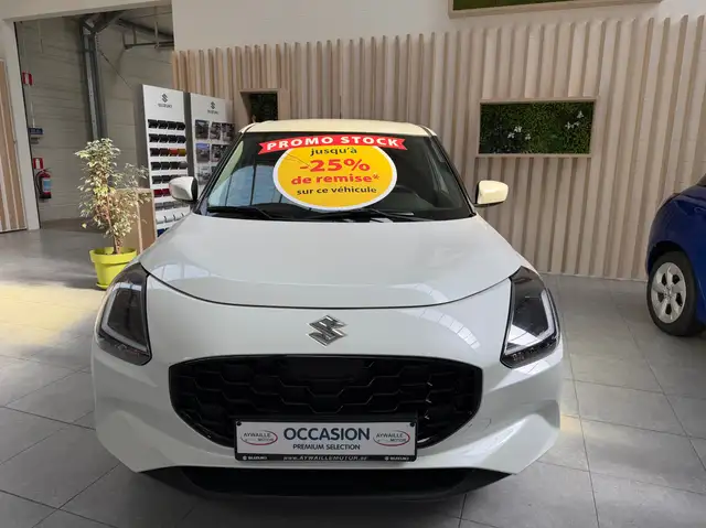 Suzuki Swift view 2