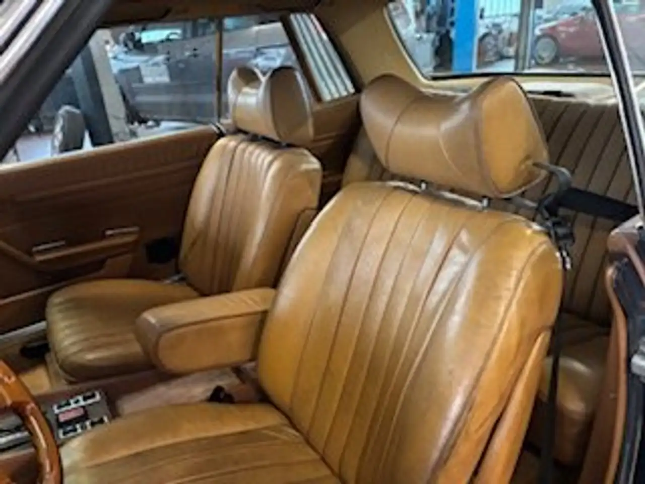 Mercedes-Benz 500 SLC, foto 8