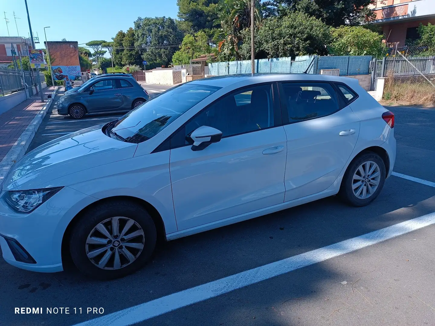SEAT Ibiza 1.0 Business 75cv - 2