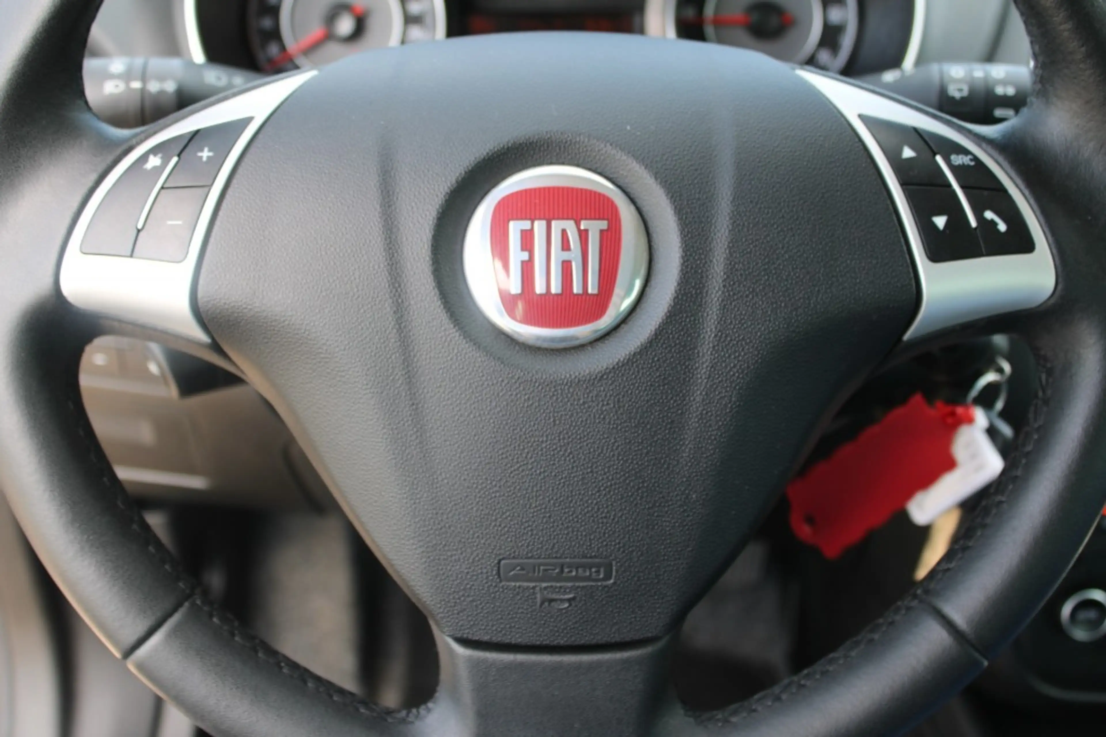 Fiat Punto Evo 0.9 TwinAir 101pk Sempre 5-drs ECC/Cruise/Navi/PDC — photo 20