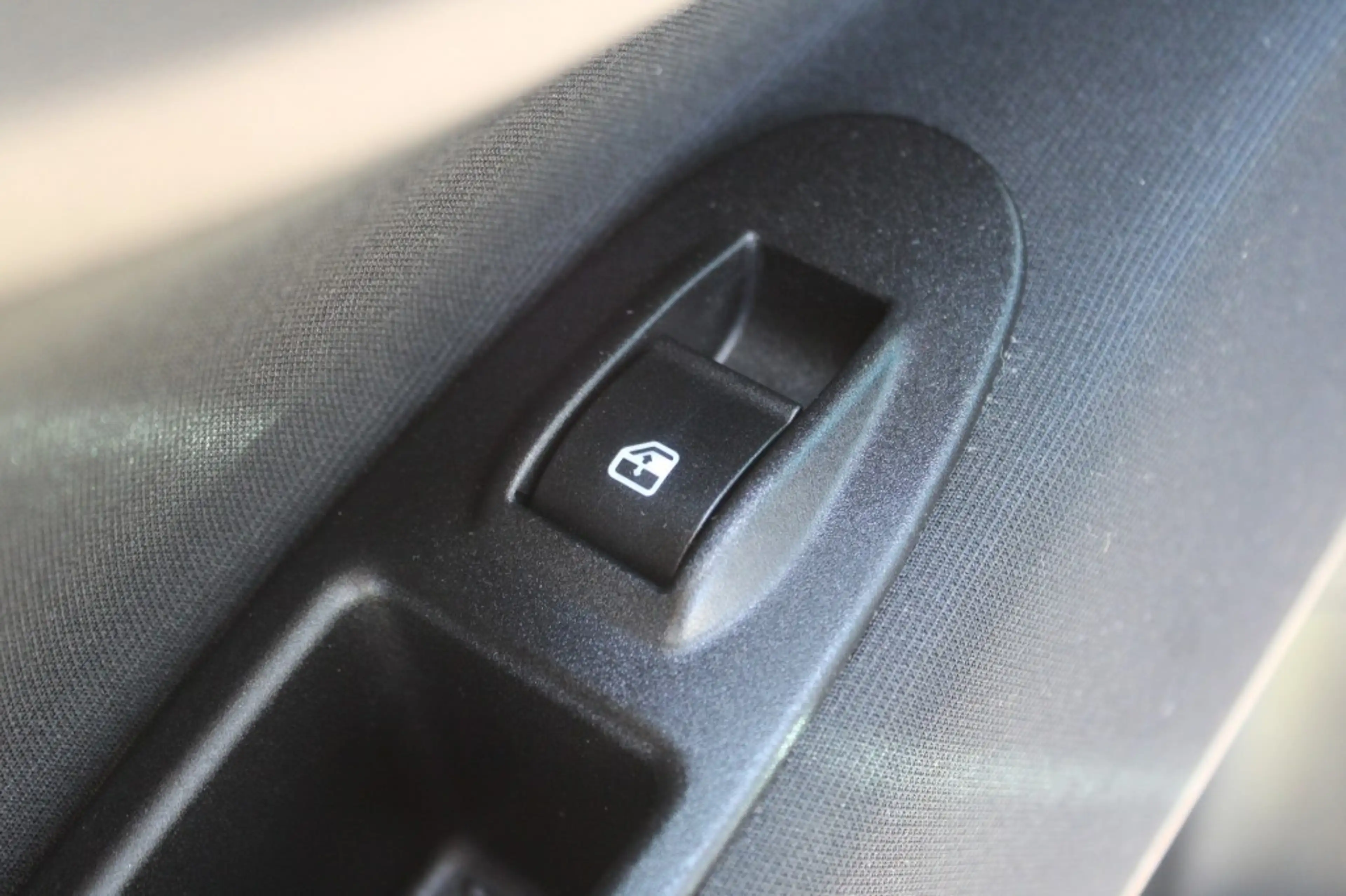 Fiat Punto Evo 0.9 TwinAir 101pk Sempre 5-drs ECC/Cruise/Navi/PDC — photo 29