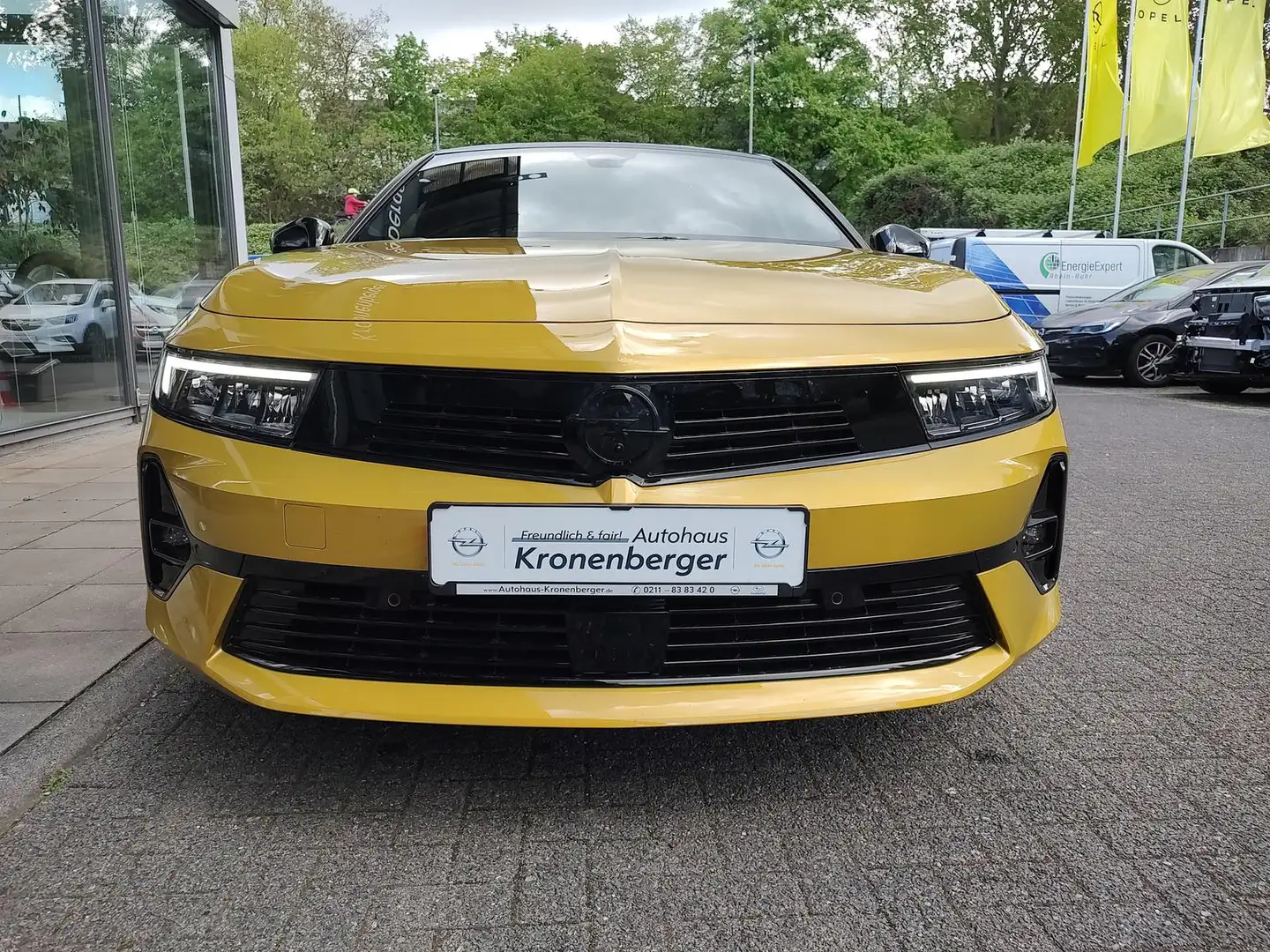 Opel Astra L Lim. 5-trg. GS Line AT Navi Alcantara Gelb - 2