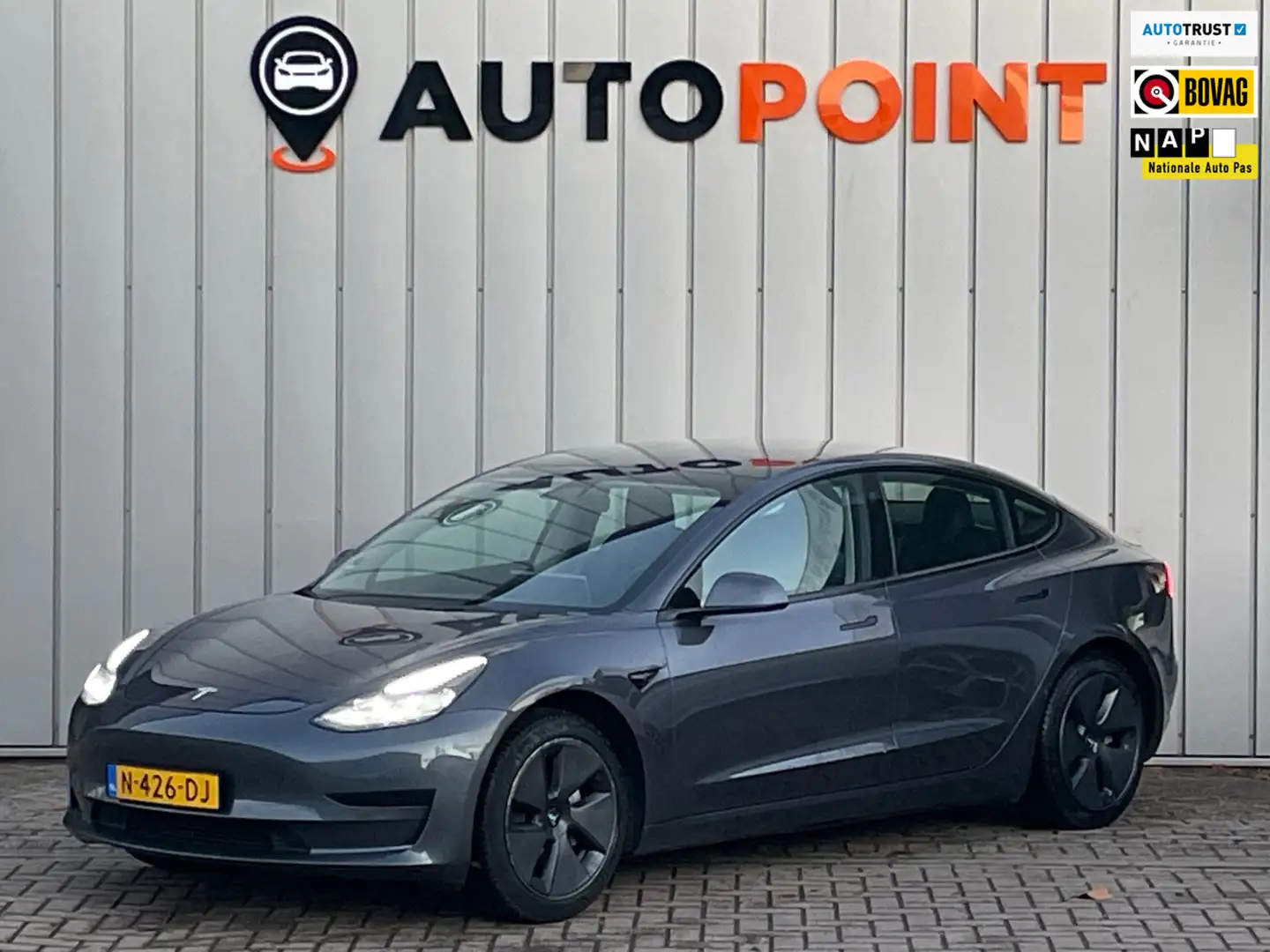 Tesla Model 3 Standard RWD+ 60kWh 1E EIG DEALEROND SOH90%|AUTOPI Grijs - 1