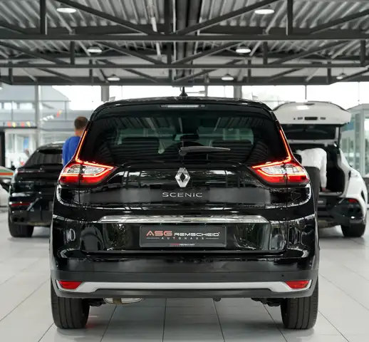 Renault Scenic view 8