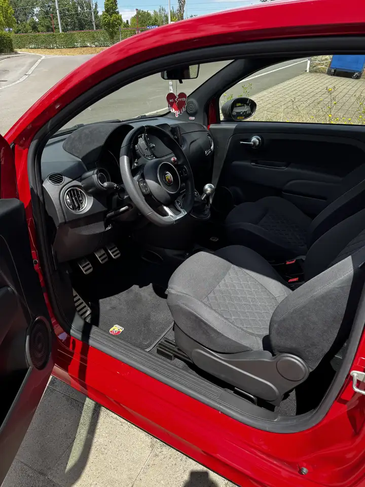 Abarth 595 Turismo 2024