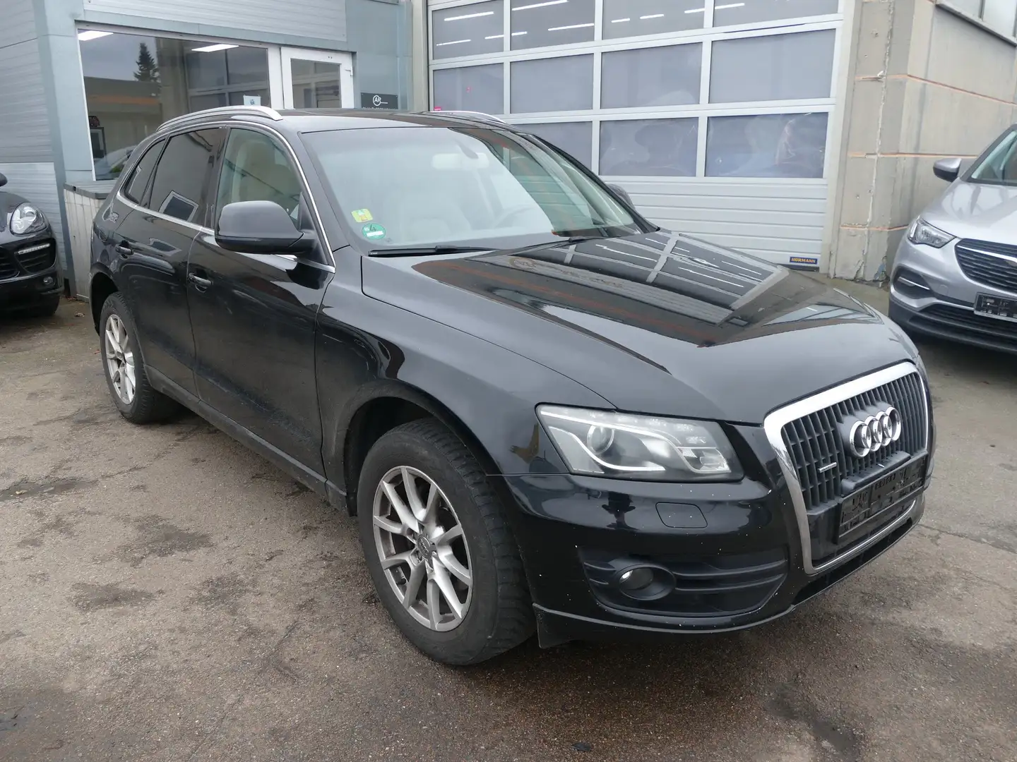Audi Q5 2.0 TFSI Turbo Quattro Leder Panorama Xenon Automa Schwarz - 2