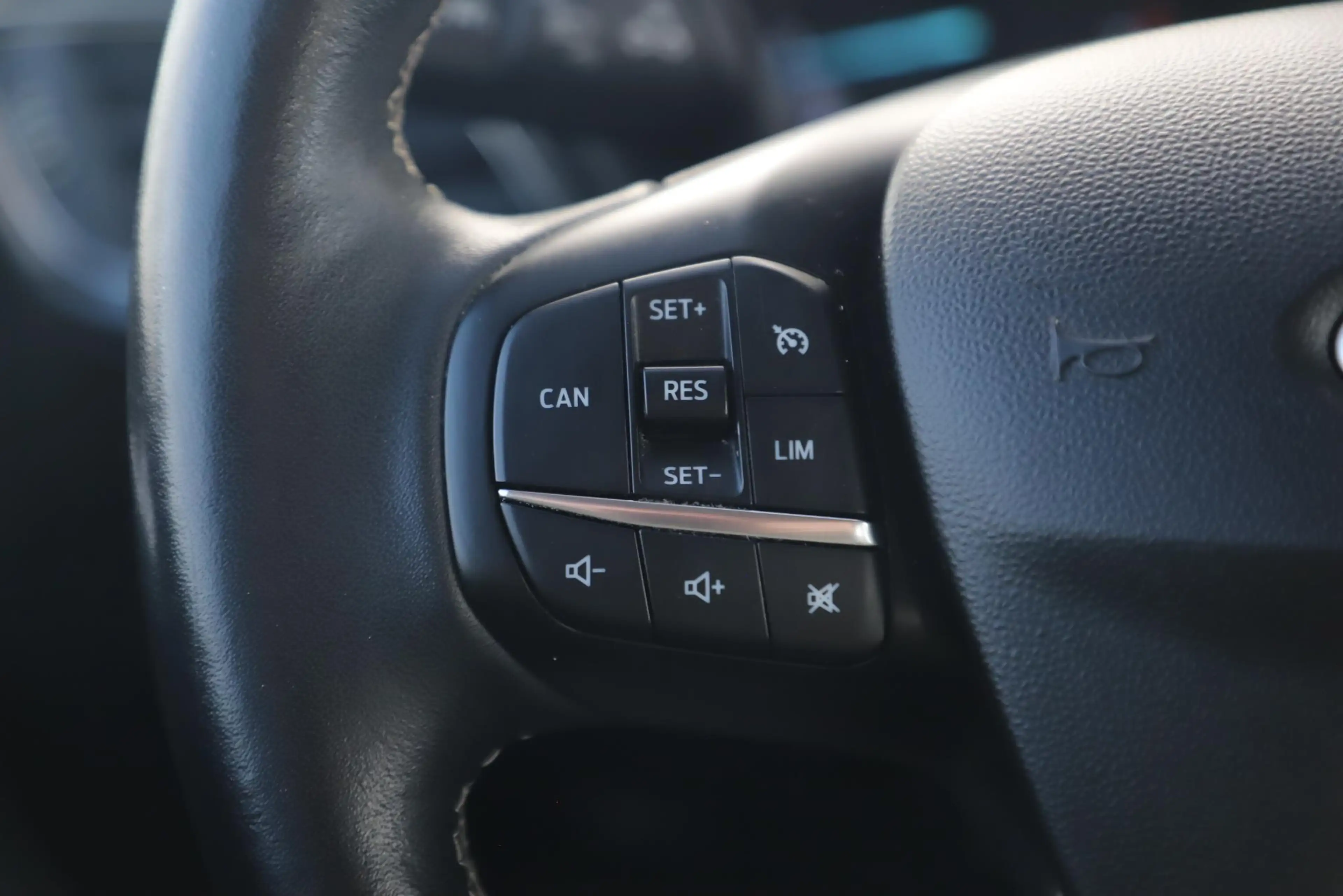 Ford Fiesta 1.0 EcoBoost Titanium 95PK Winter Pakket Stuur & S — photo 12