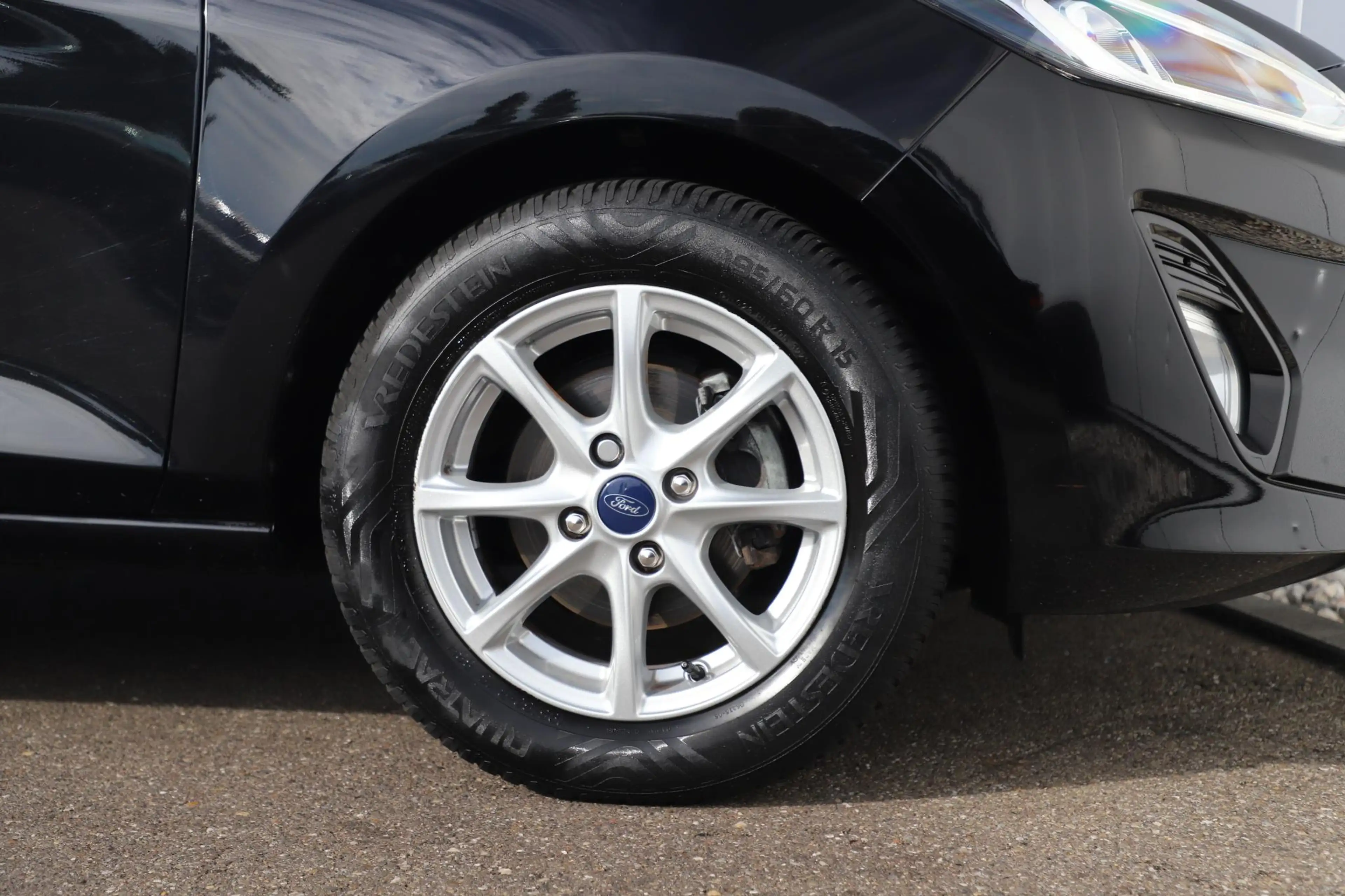 Ford Fiesta 1.0 EcoBoost Titanium 95PK Winter Pakket Stuur & S — photo 5