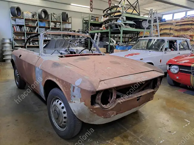 Alfa Romeo GT GTC Replica mit allen seltenen Teilen