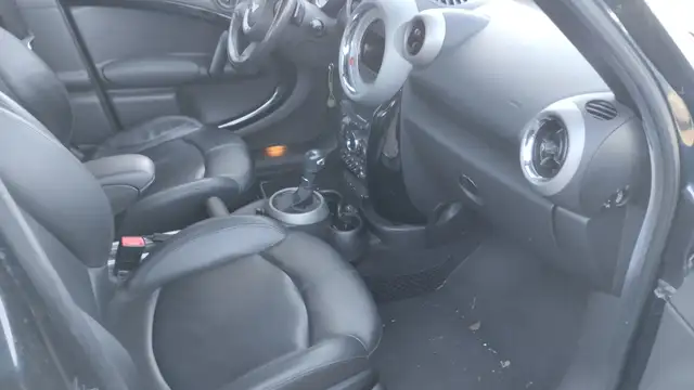 Mini Countryman view 5