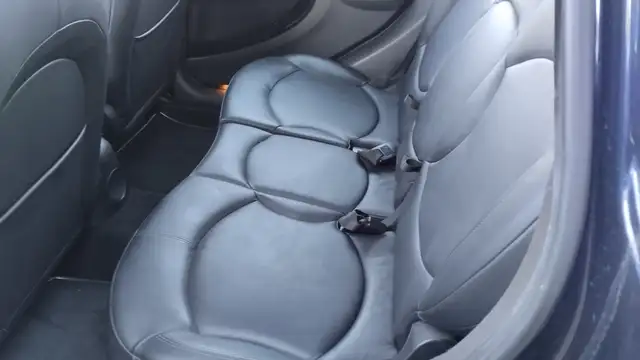 Mini Countryman view 9