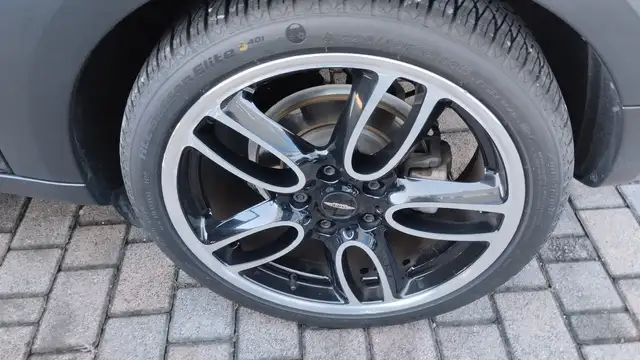 Mini Countryman view 13