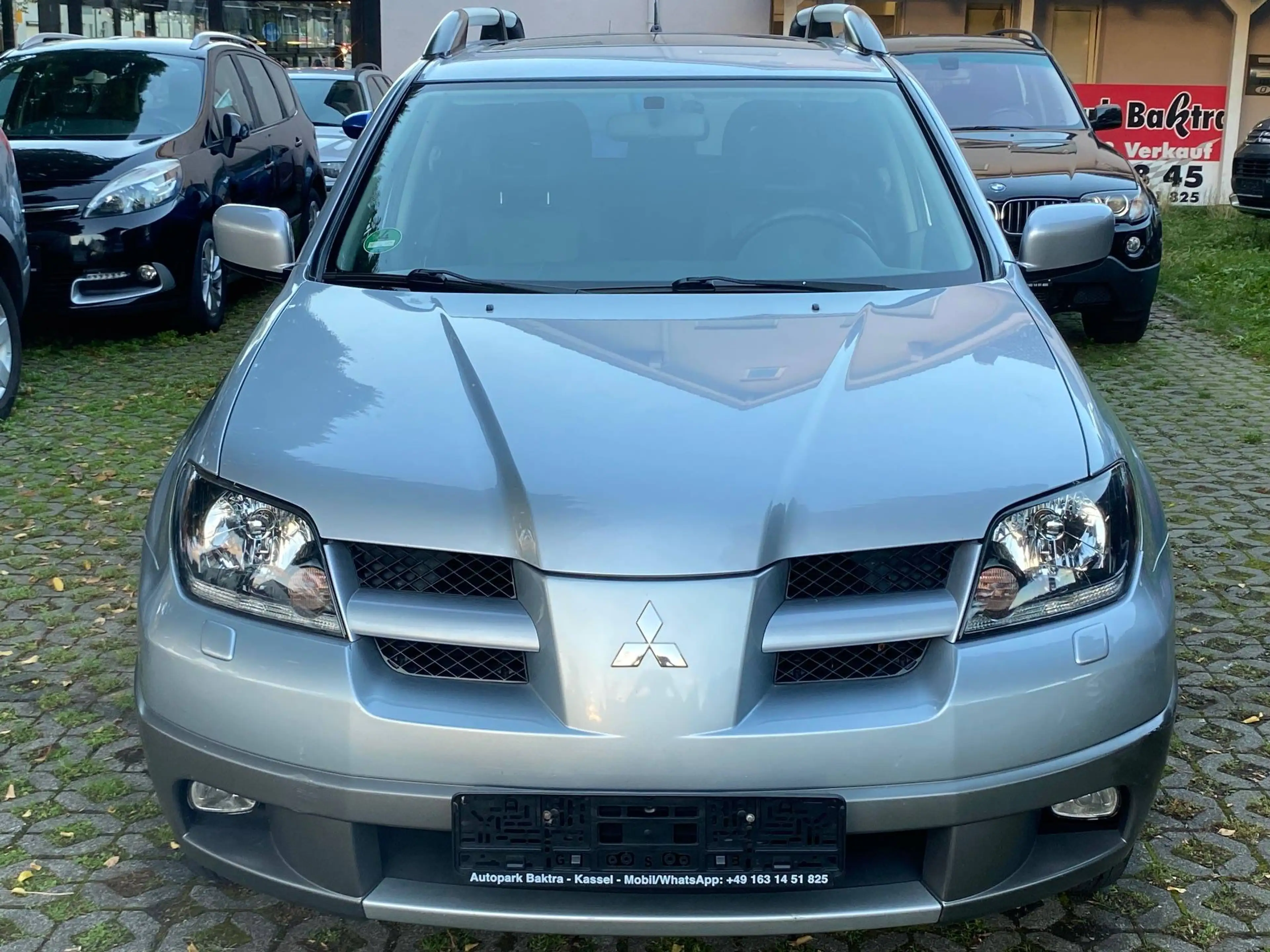 Mitsubishi Outlander Outlander 2.0 Sport Allrad, Leder, Doppelglasdach — photo 3