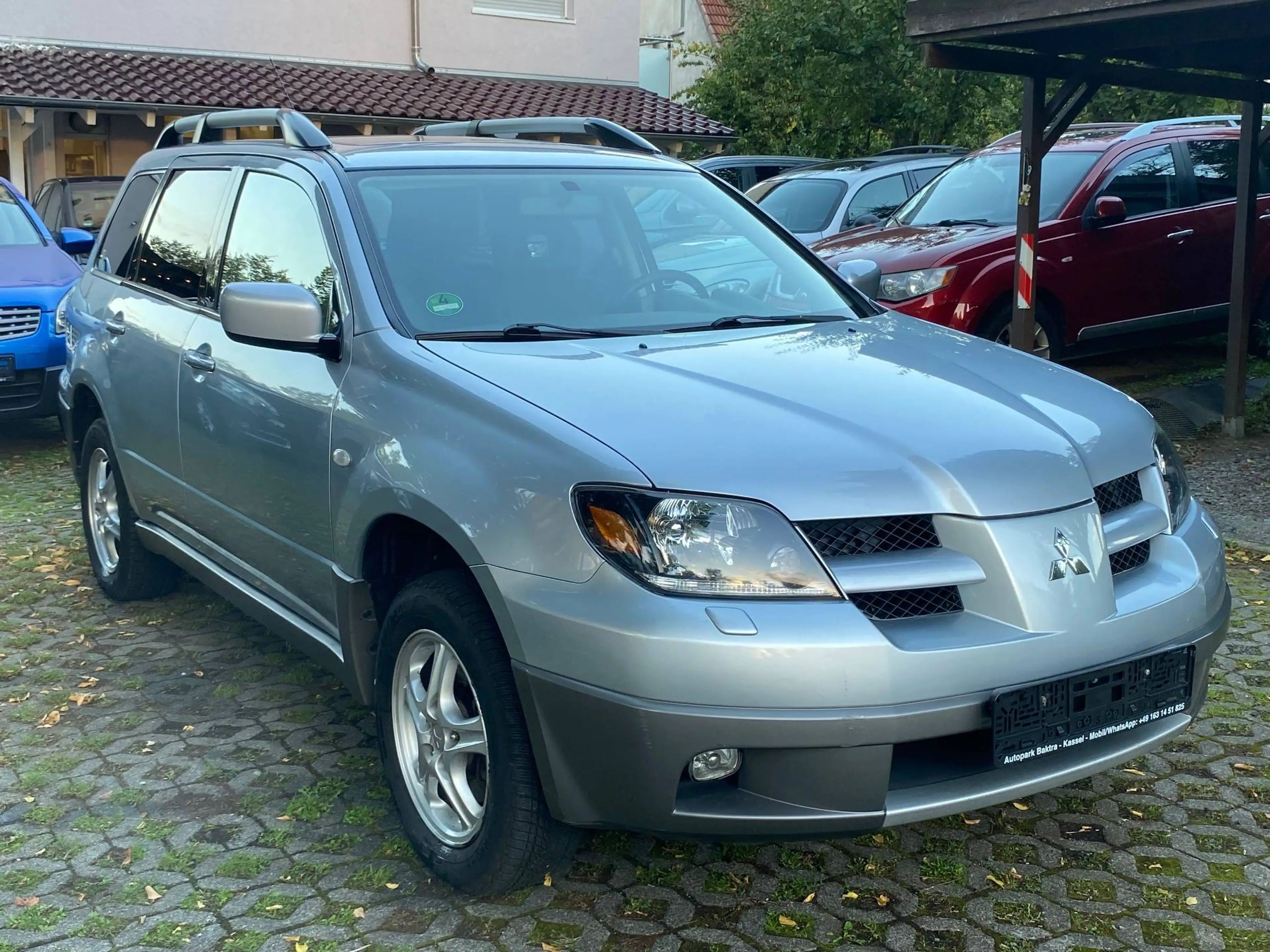 Mitsubishi Outlander Outlander 2.0 Sport Allrad, Leder, Doppelglasdach — photo 2