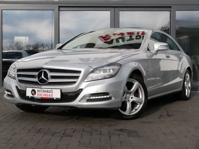 Mercedes-Benz CLS 350 BlueEfficiency PANO*LEDER*V6