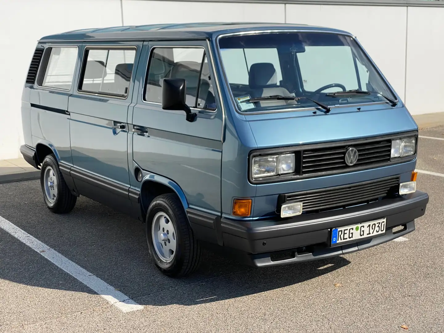 Volkswagen T3 Caravelle Carat 255 6A2 Sammlerstück! Bleu - 1