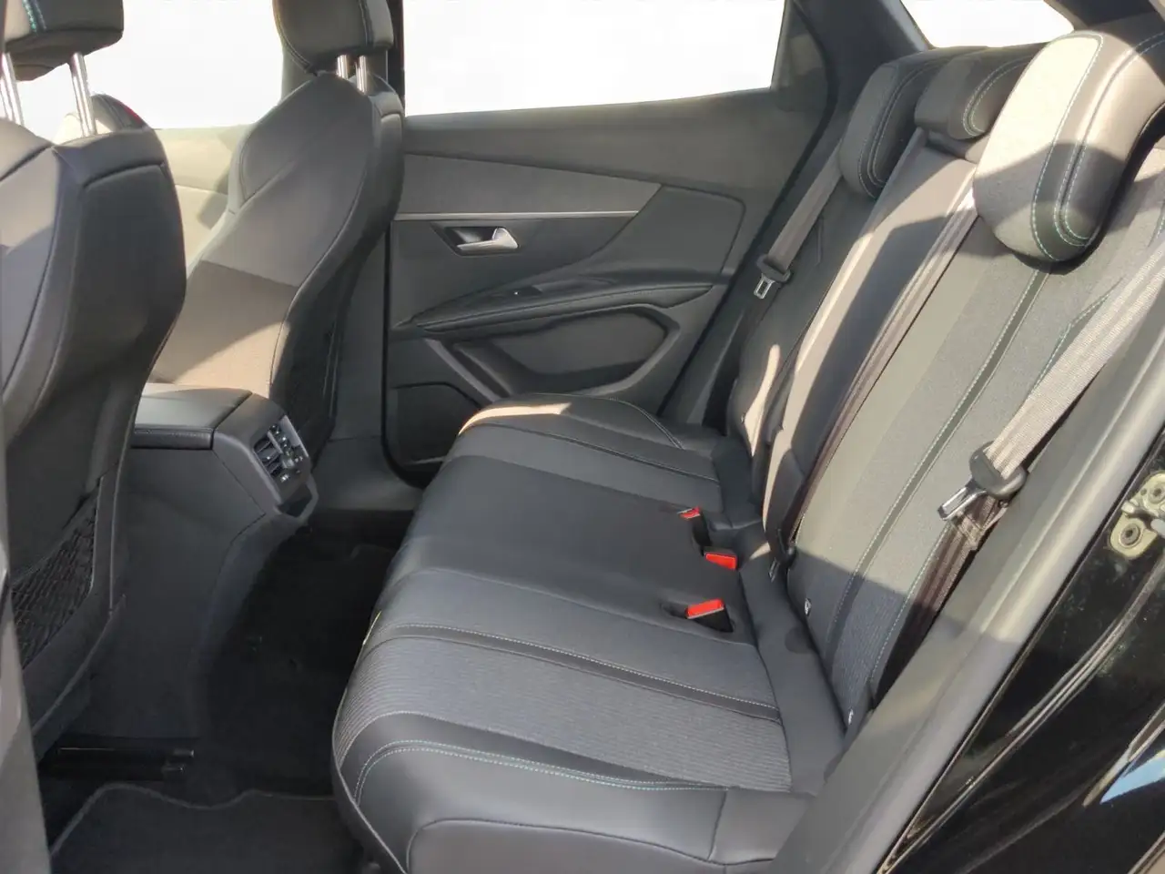 Peugeot 3008 Allure Pack PT130 EAT8 Kamera ACC PDC SHZ C, миниатюра 10