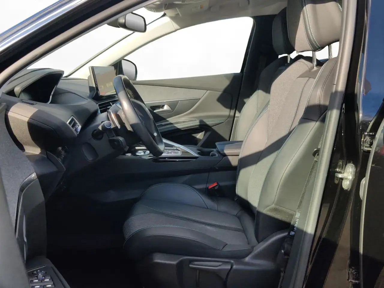 Peugeot 3008 Allure Pack PT130 EAT8 Kamera ACC PDC SHZ C, миниатюра 9