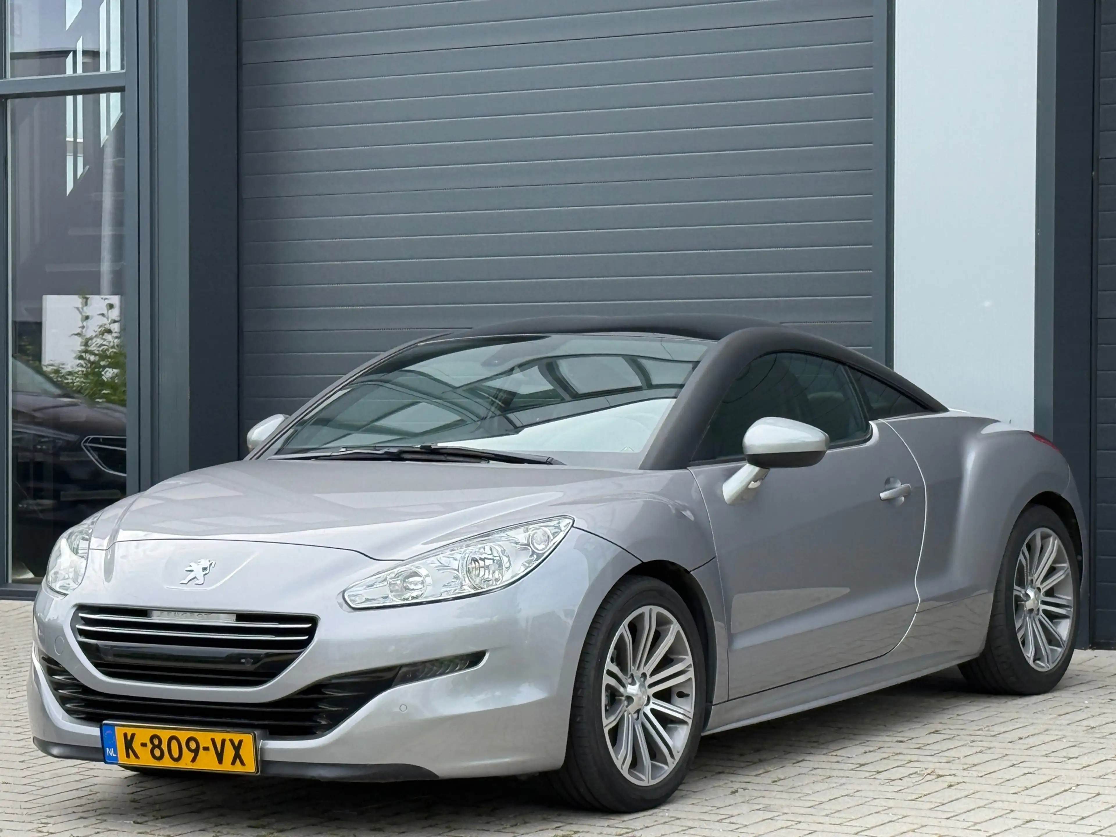 Peugeot RCZ 1.6 THP / PARKEERSENSOREN / OH BOEKEN AANWEZIG — photo 2