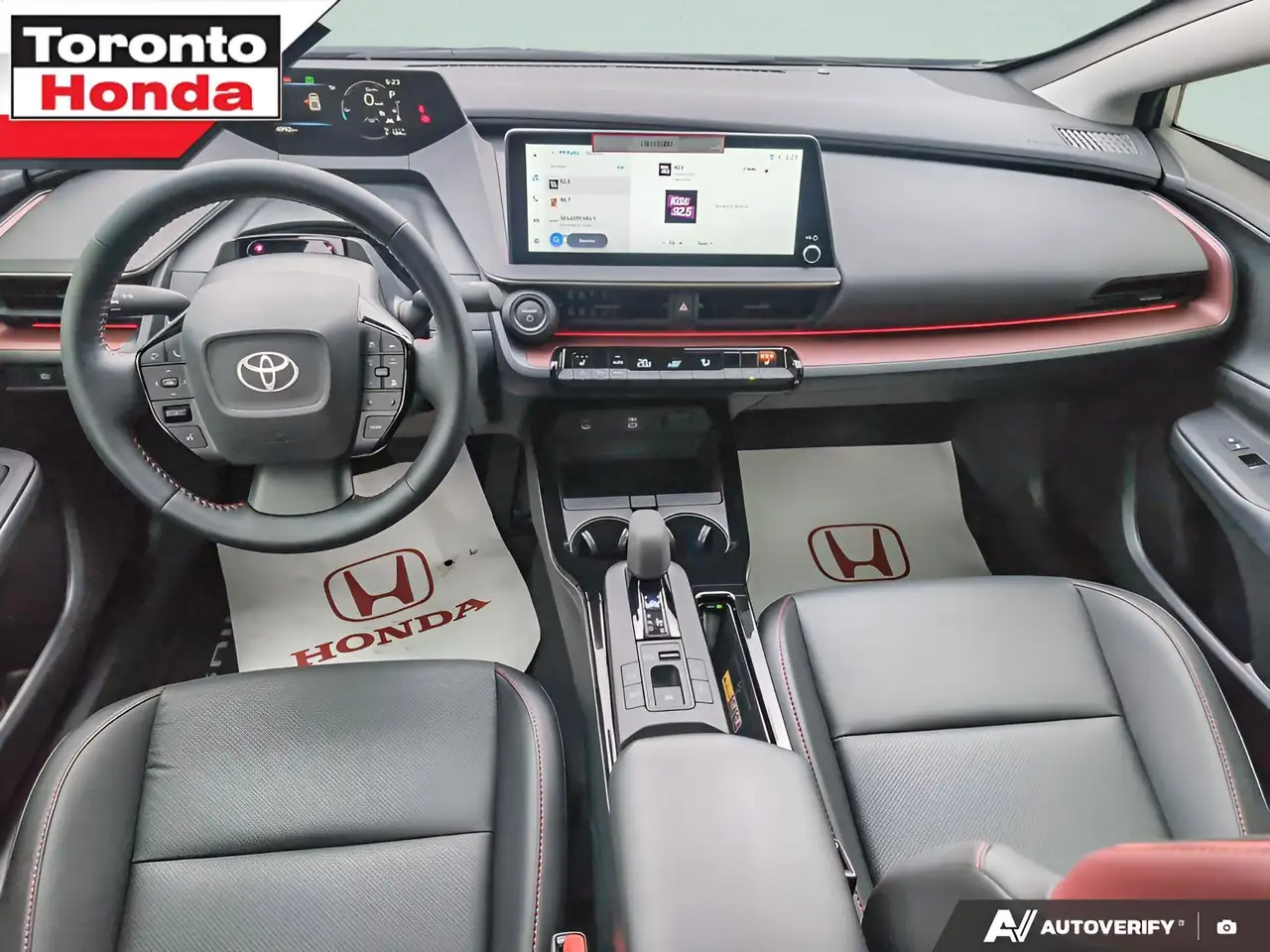 Toyota Prius снимка Toyota Prius