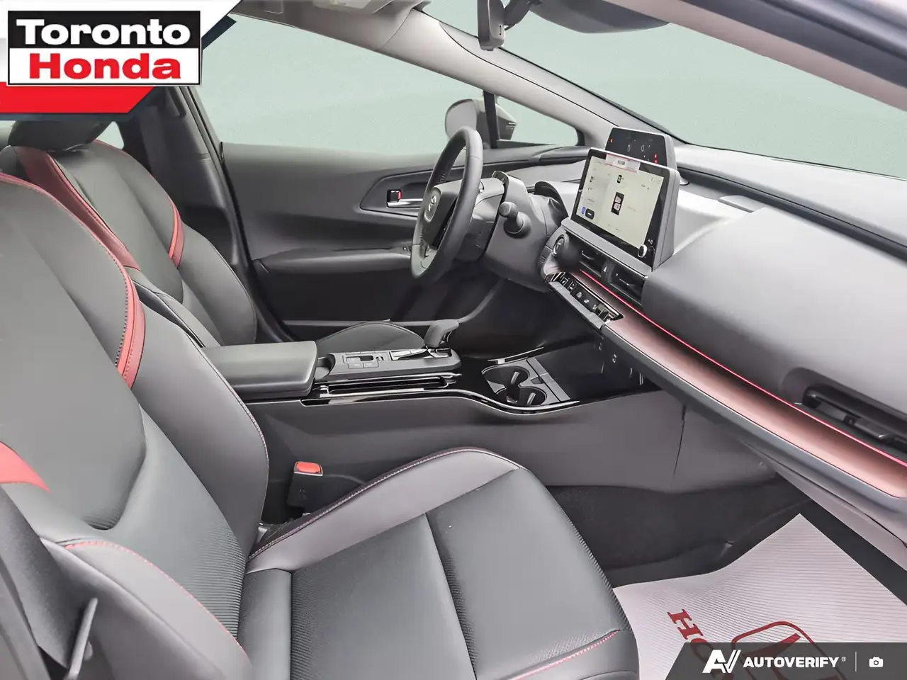 Toyota Prius снимка Toyota Prius
