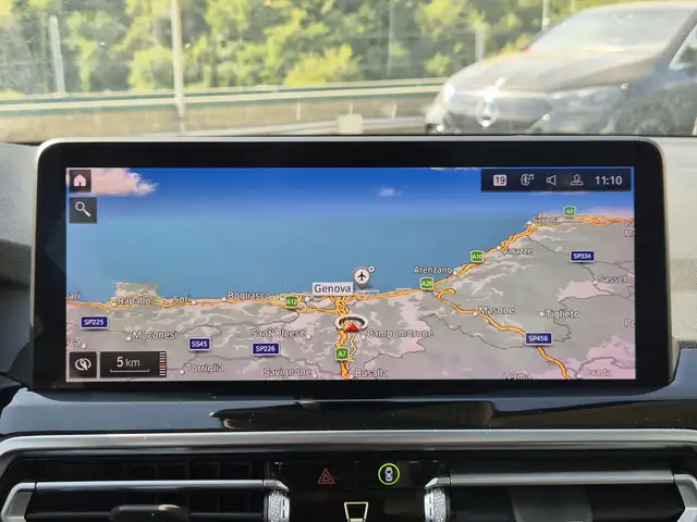 BMW X3 view 11