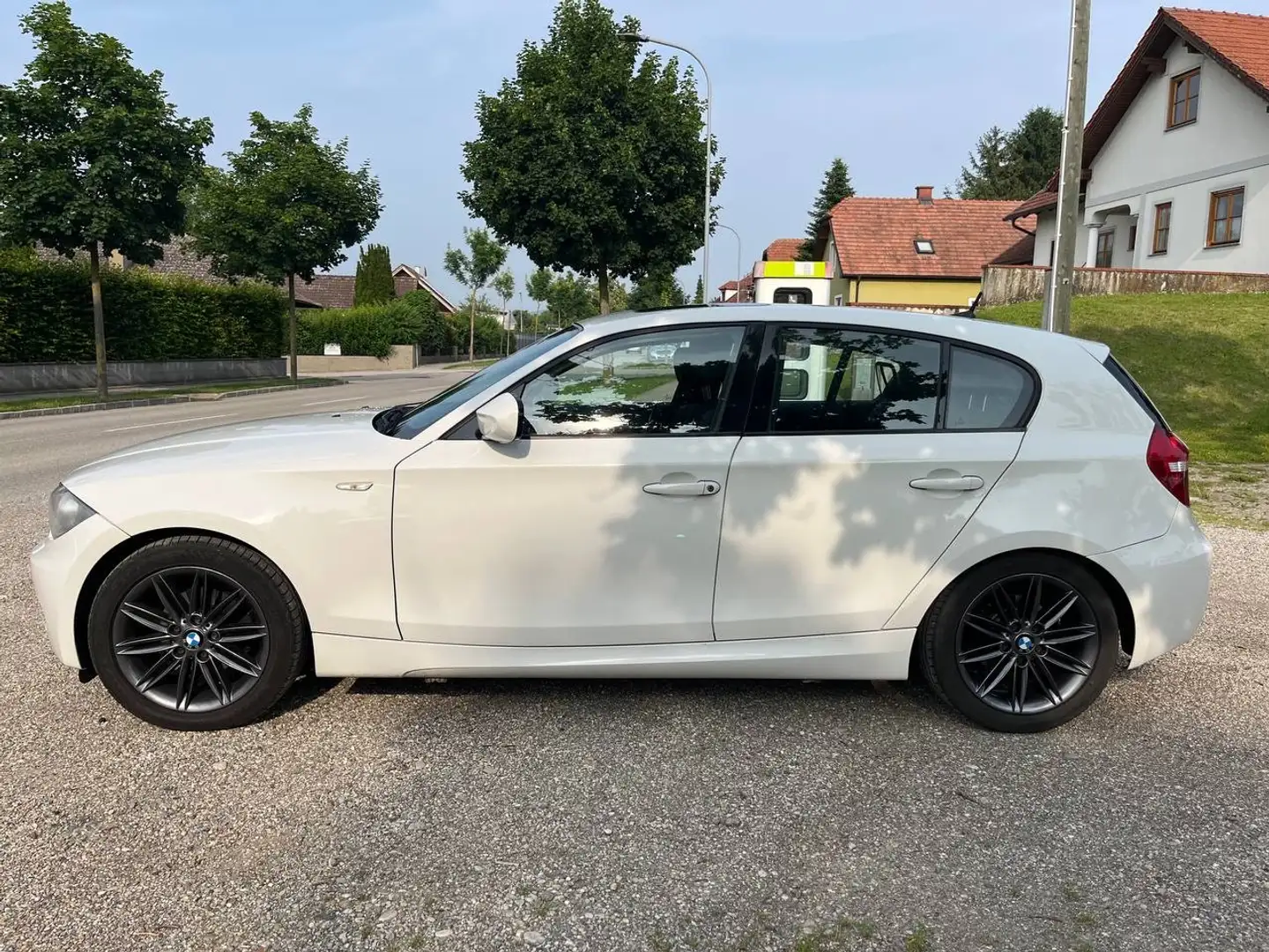 BMW 116 116d Österreich-Paket Fleet - 1