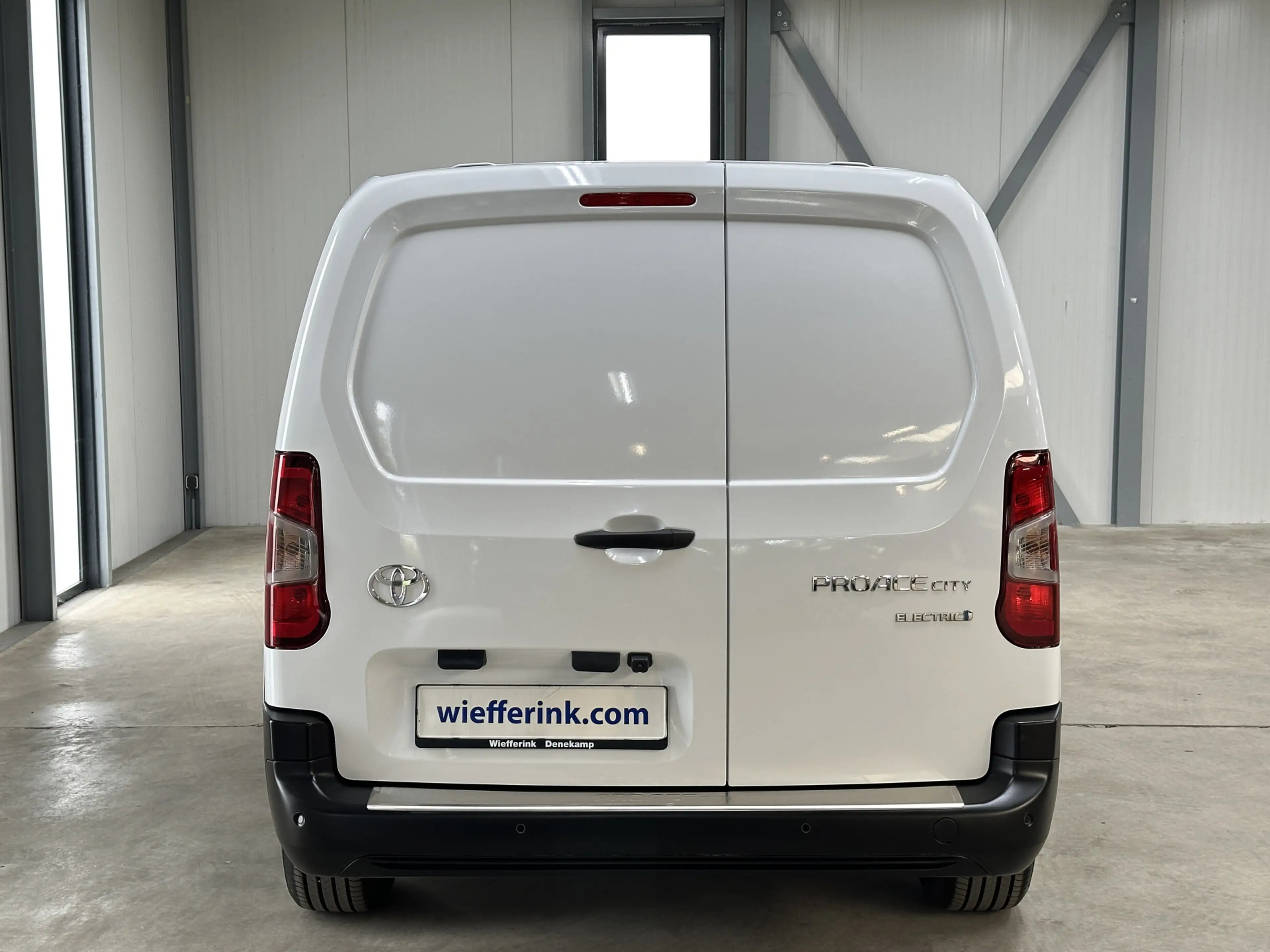 Toyota Proace City Electric Challenger Long (L2) 50 kWh 136pk | 3pers — photo 7