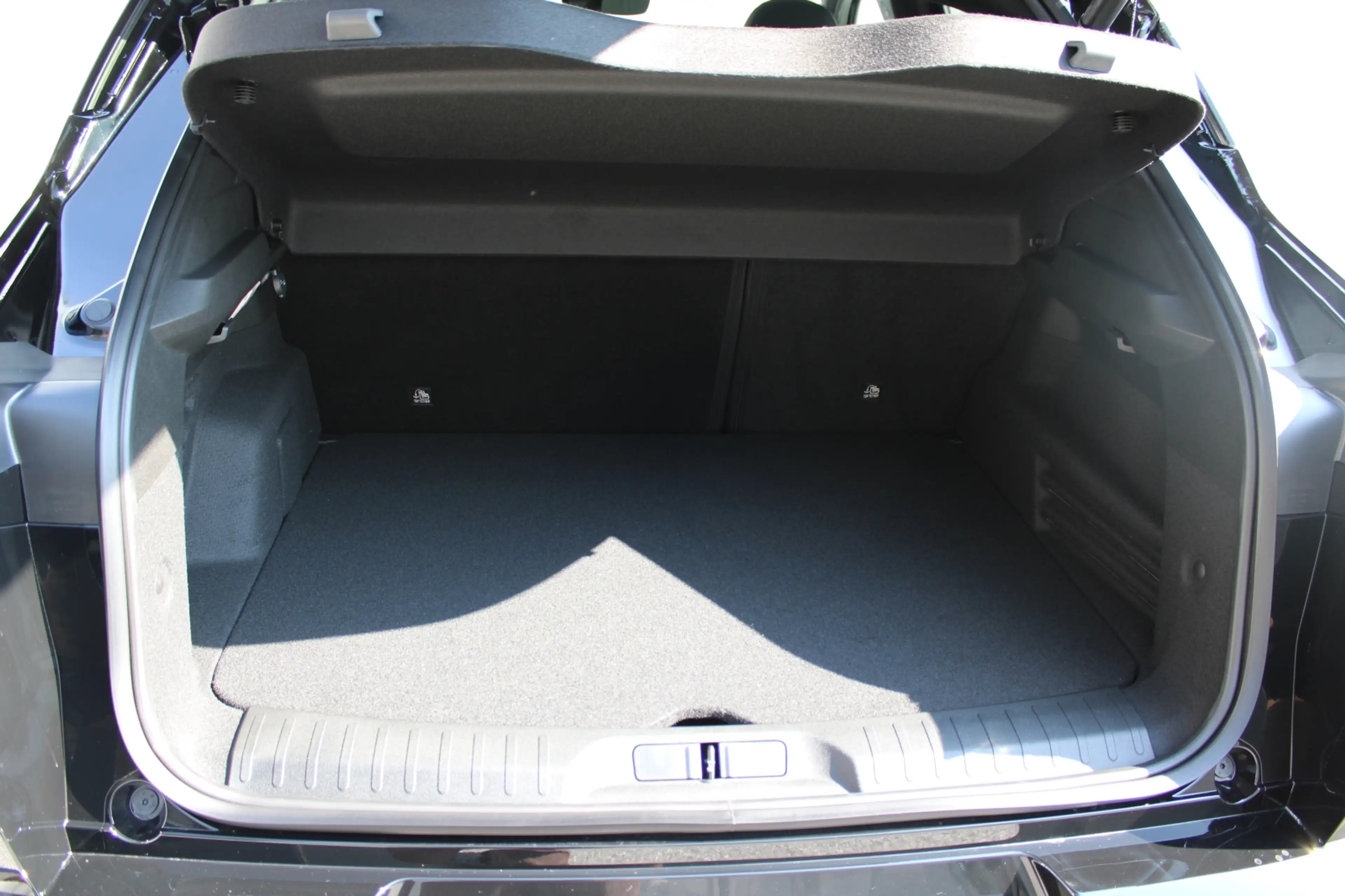 Alfa Romeo Junior Junior Ibrida 145 TI eDCT6 — photo 9