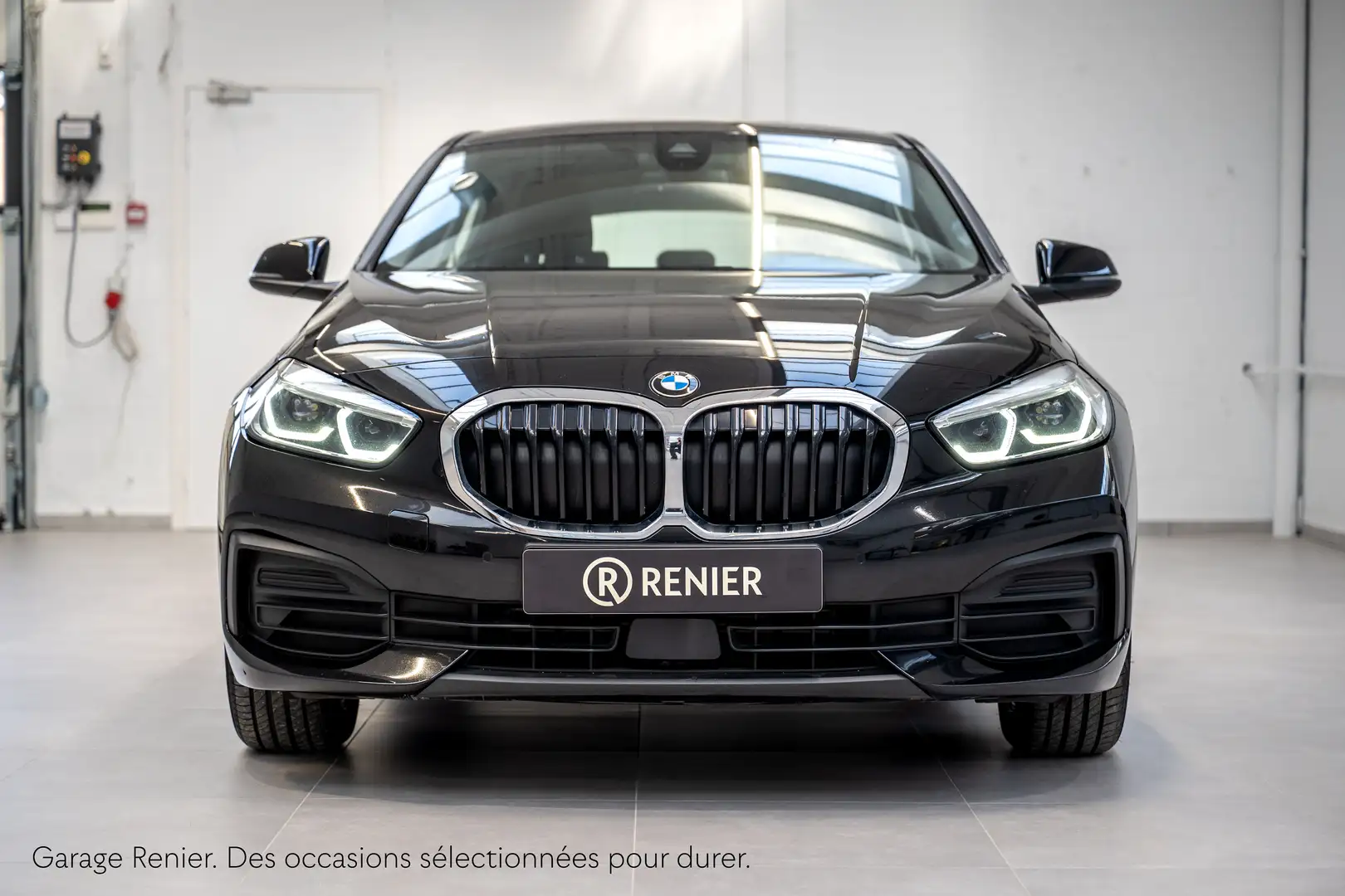 BMW 116 116d 85Kw - Cockpit digital et Garantie 24 mois Zwart - 2