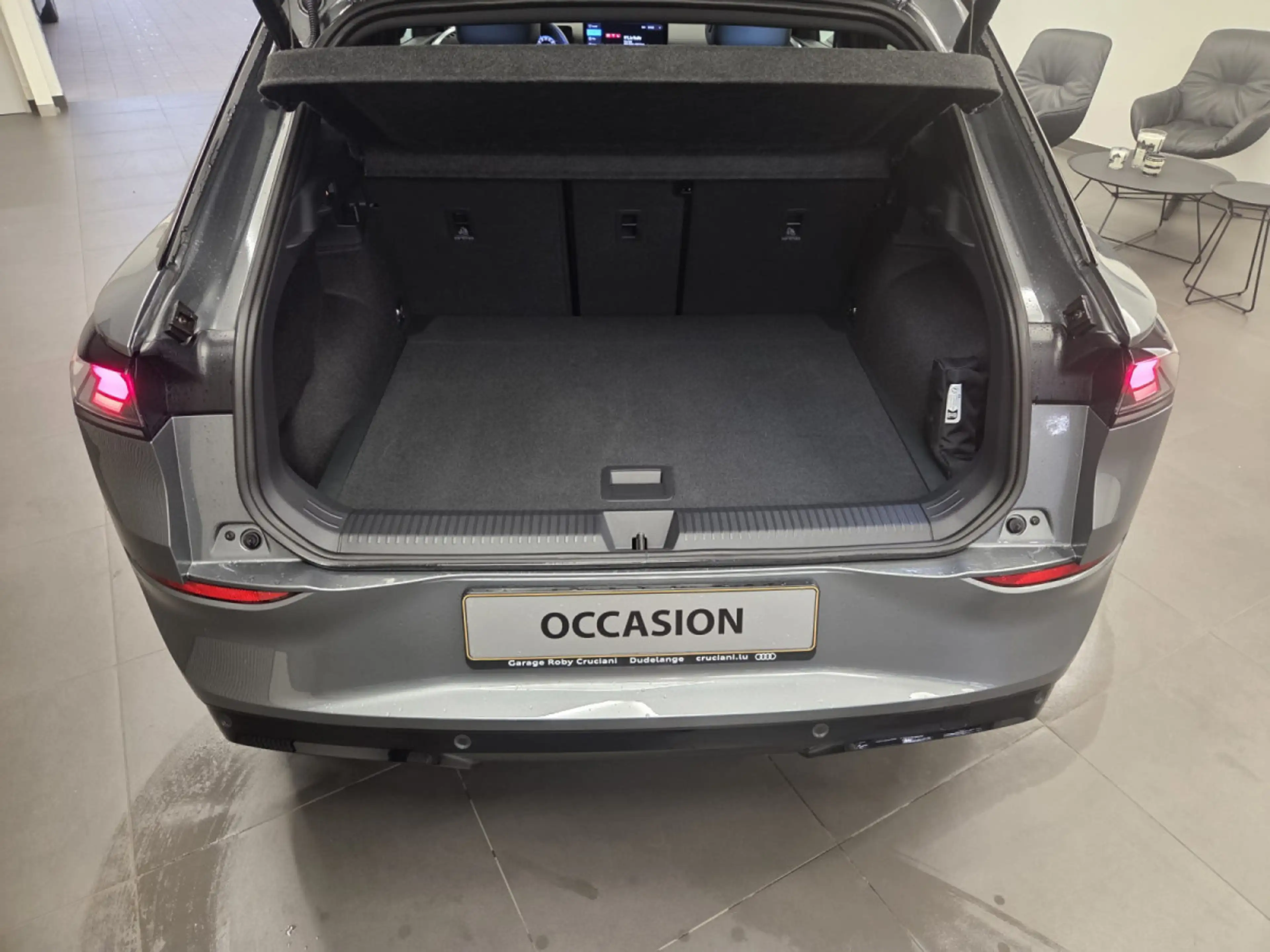 Volkswagen T-Roc TSI R-Line 150 CV / 110 KW DSG — photo 9