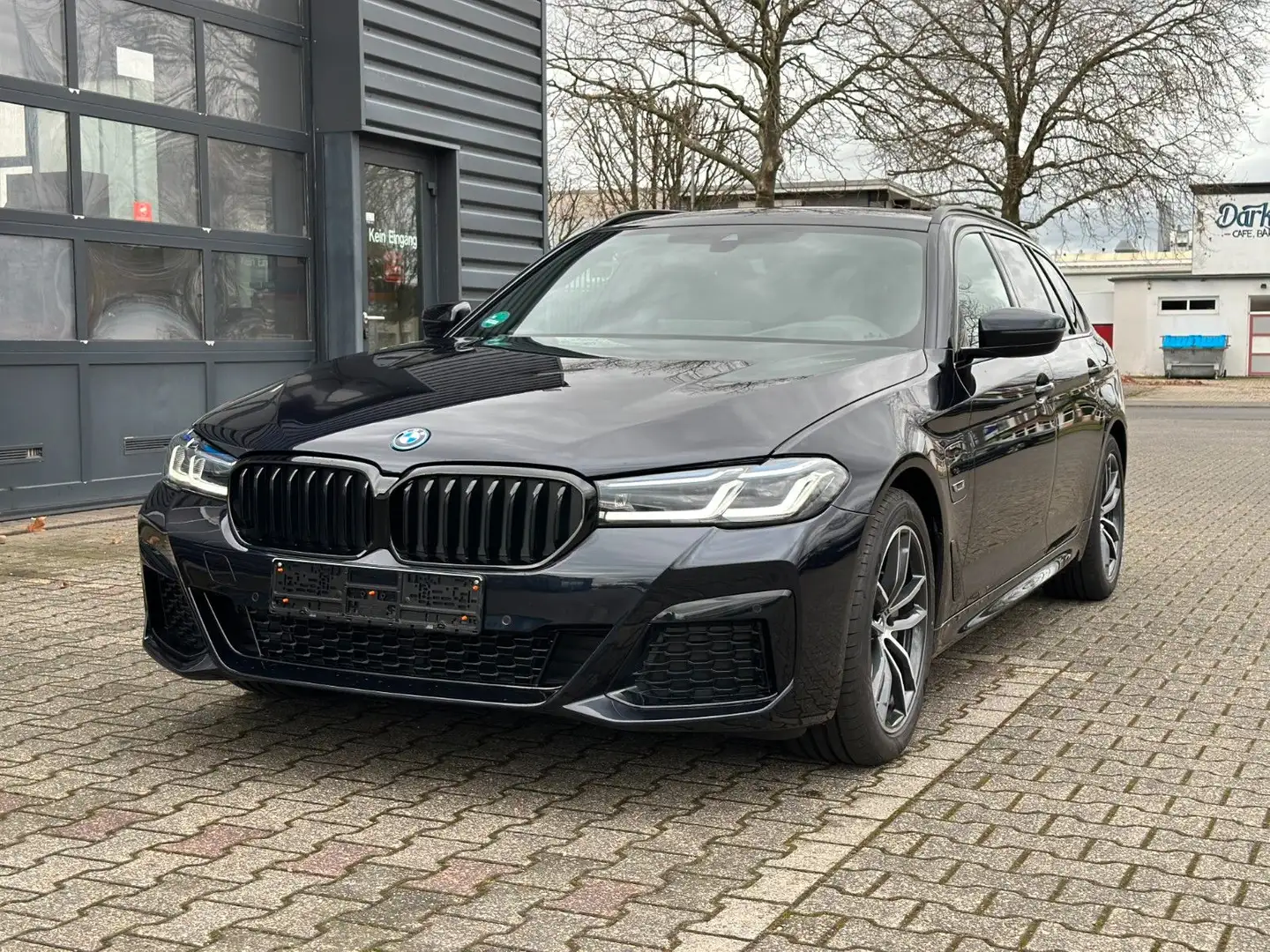 BMW 530 e M Sport Touring HUD NAVI LED LASER Zwart - 2