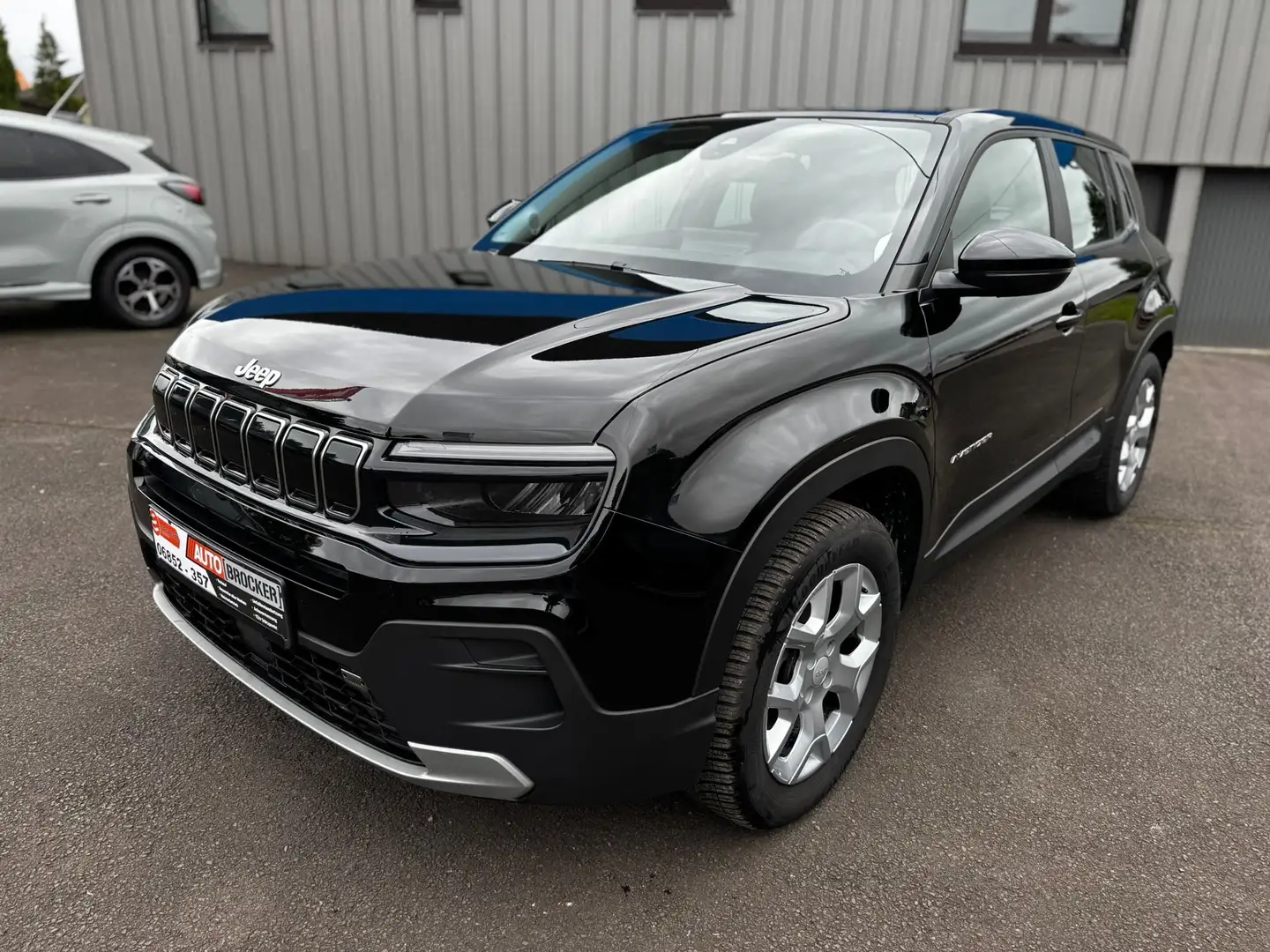 Jeep Avenger Altitude Schwarz - 1