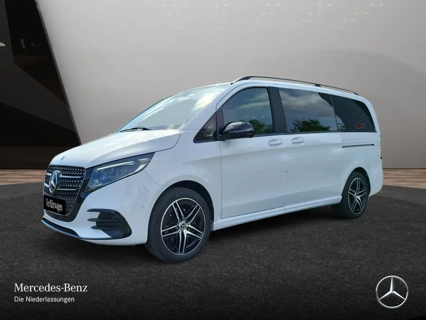 Mercedes-Benz V 300 d AVANTGARDE+AMG+9G+AHK+StandHZ+Klimaautom Weiß - 2