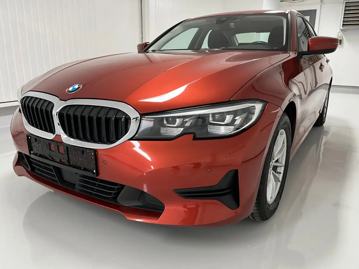 BMW 320 d Advantage Orange - 1