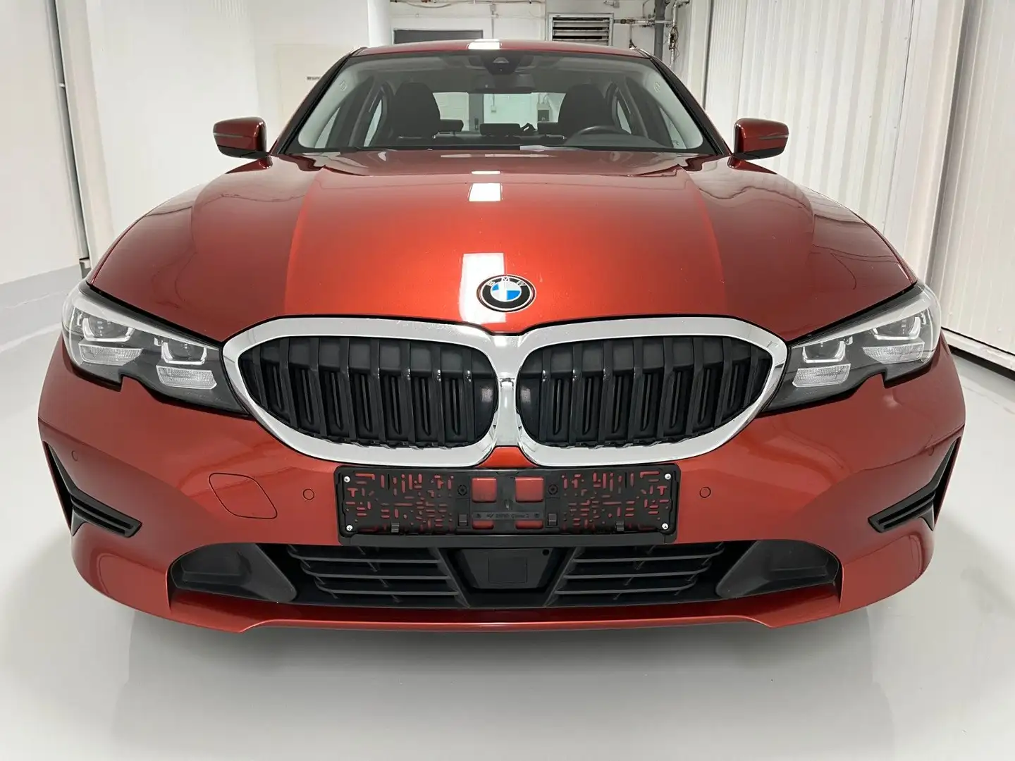 BMW 320 d Advantage Orange - 2