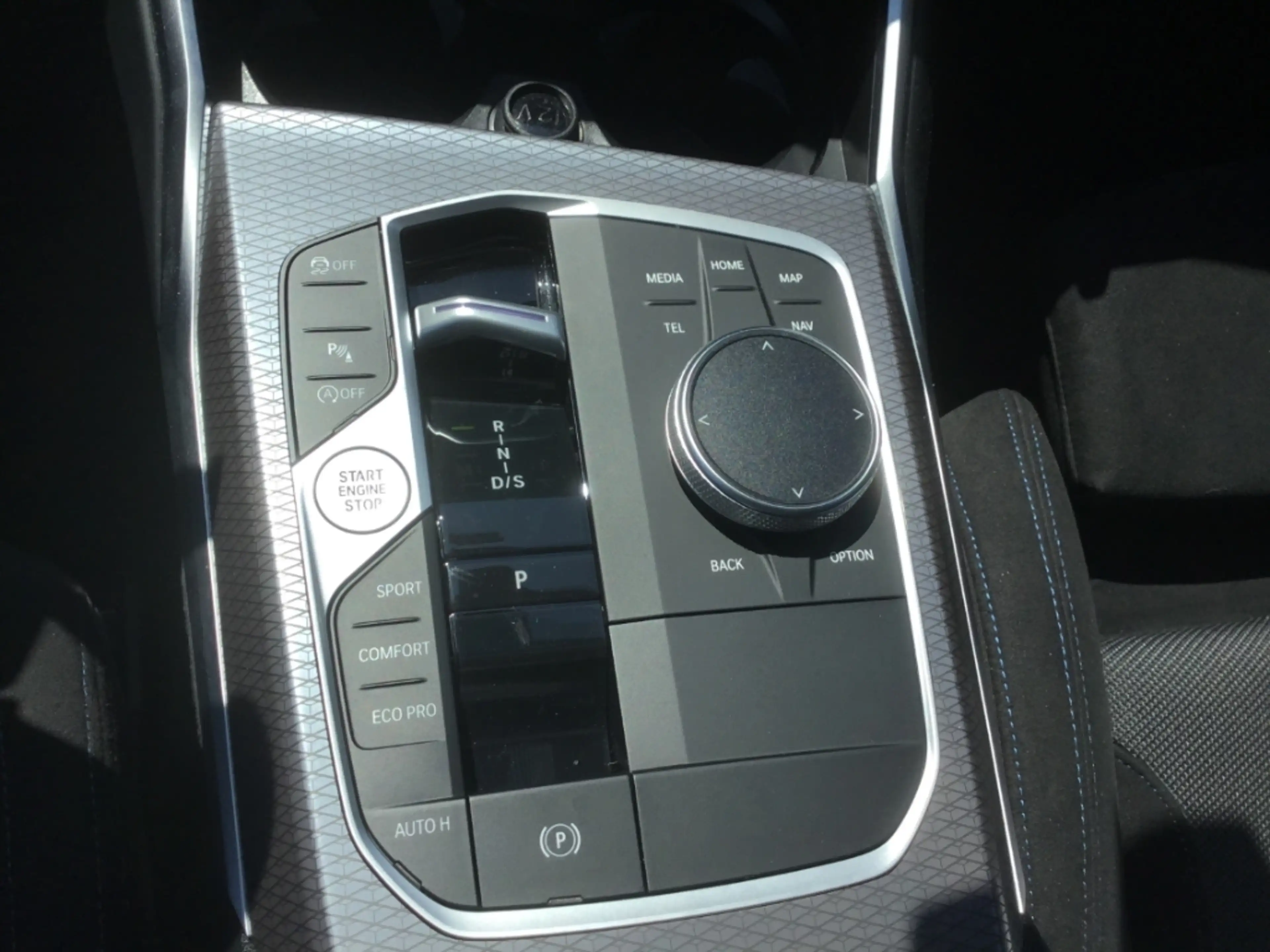 BMW 340 xDrive Touring Sportpaket Navi Digitales Cockpit M — photo 15