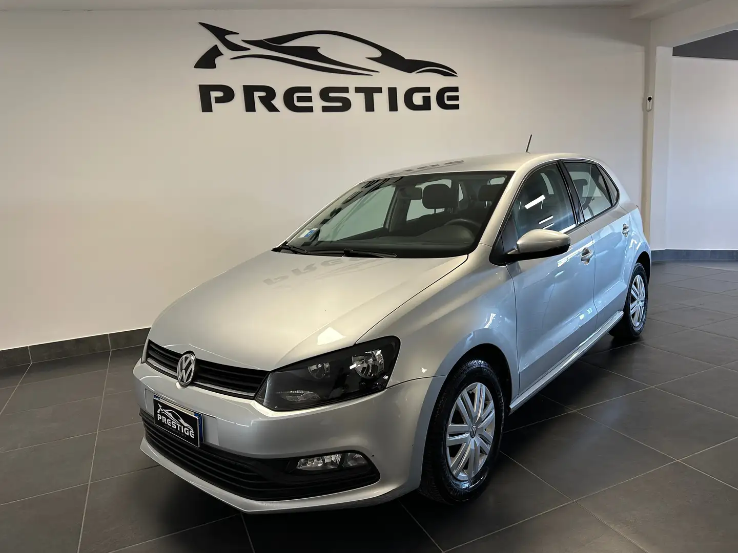 Volkswagen Polo POLO 1.4 TDI 75CV NEOPATENTATI UNIPRO G.TRAINO Argento - 2