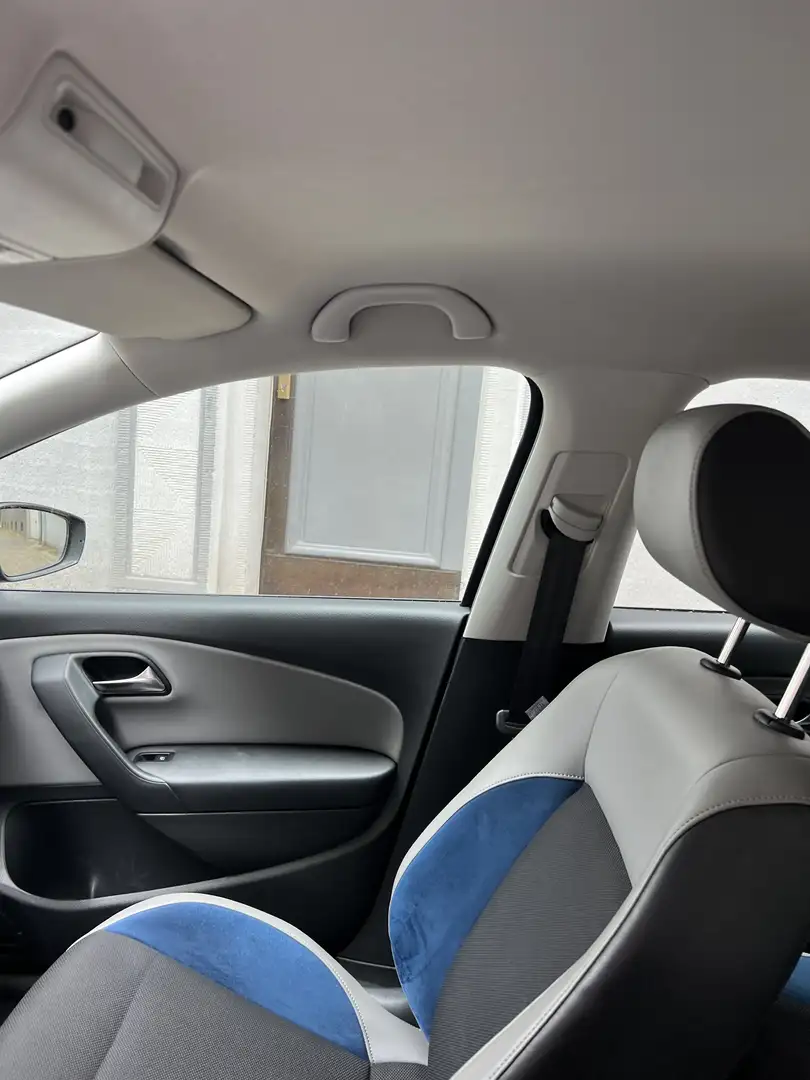 Volkswagen Polo Classic 100 Sportline - 2