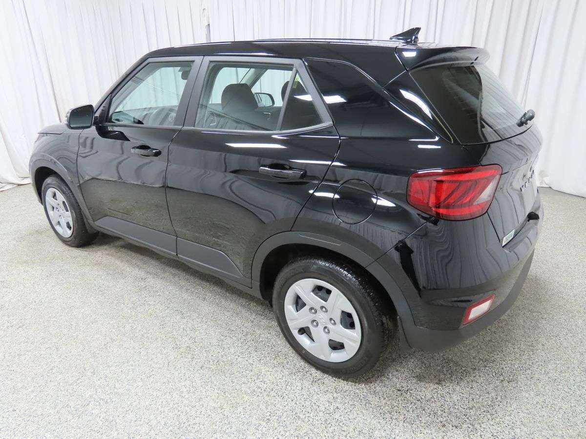 2022 Hyundai Venue Essential ESSENTIAL — снимка 1