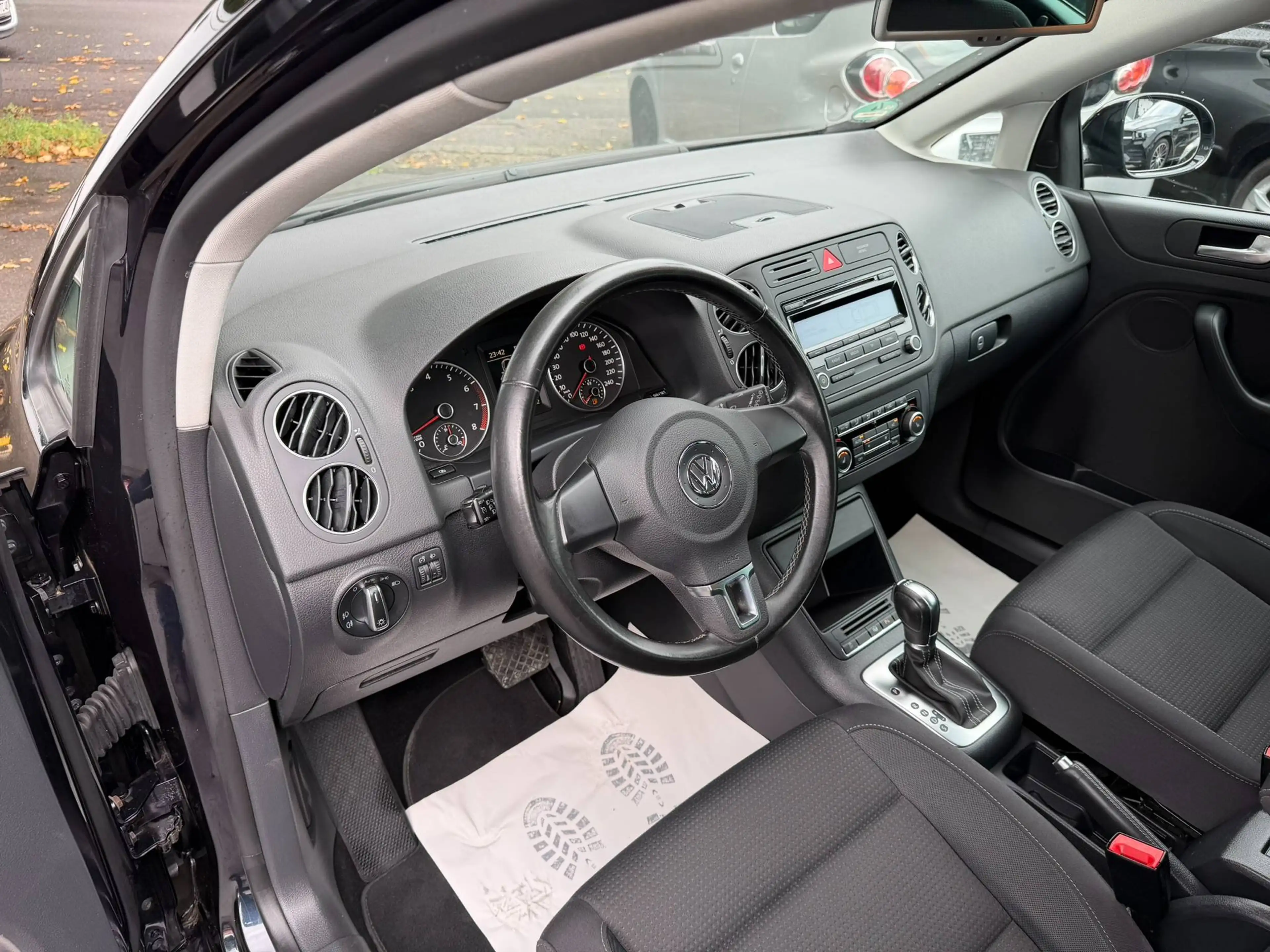 Volkswagen Golf Plus Team/Automatik/1.2 Tsi/PDC — photo 12