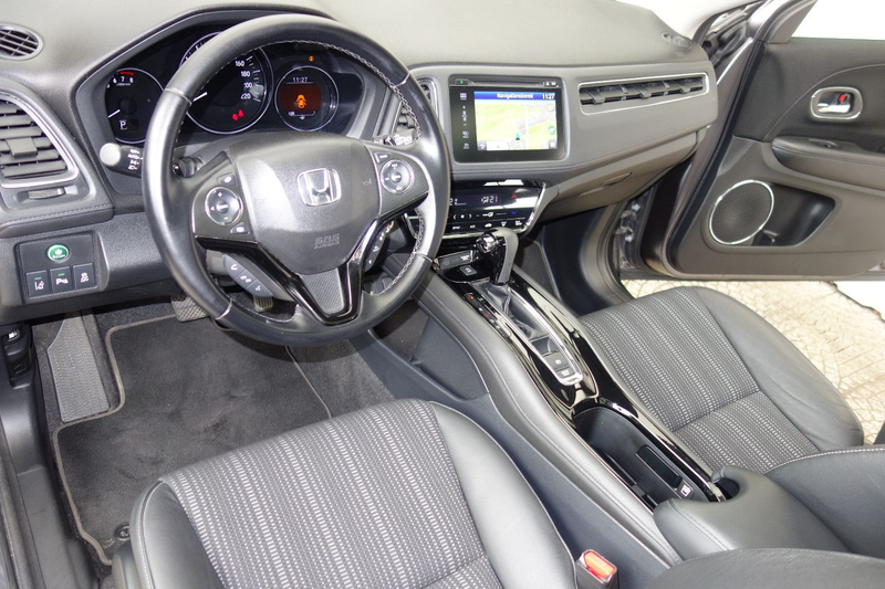 Honda HR-V Executive/Automatik,Panorama,Navi — photo 14